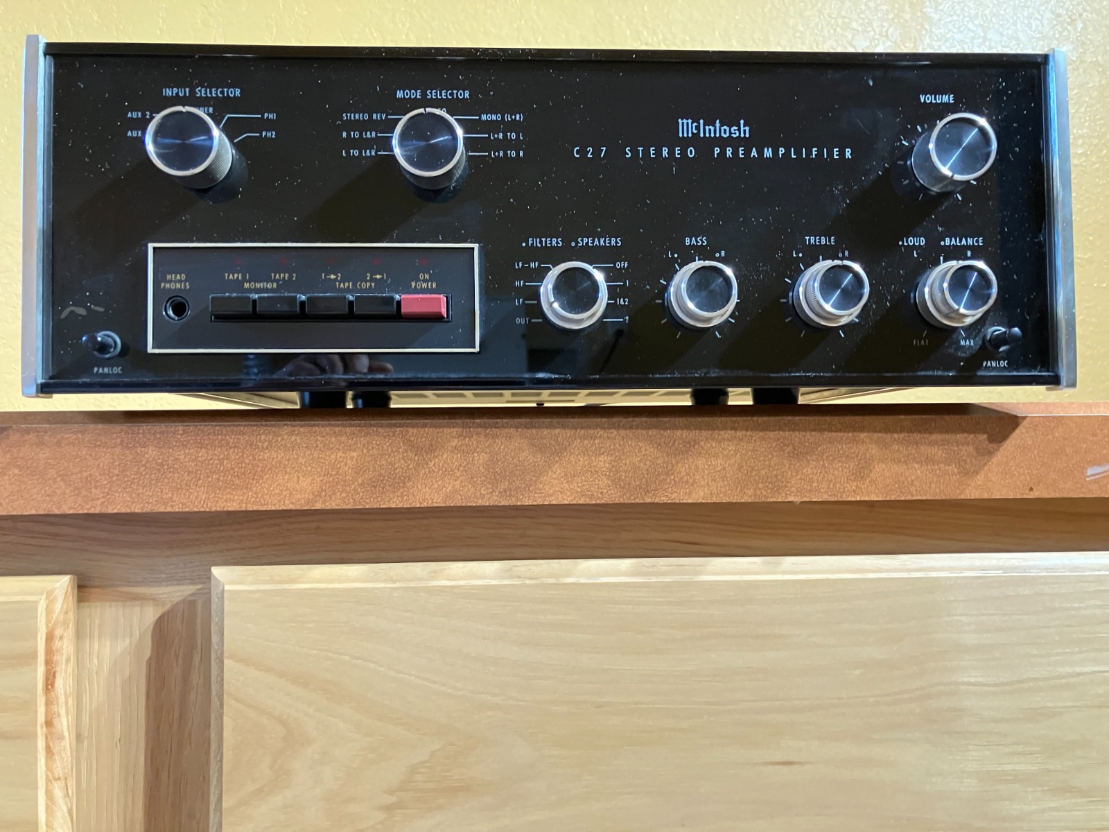 Mcintosh C27 Preamplifier Serviced