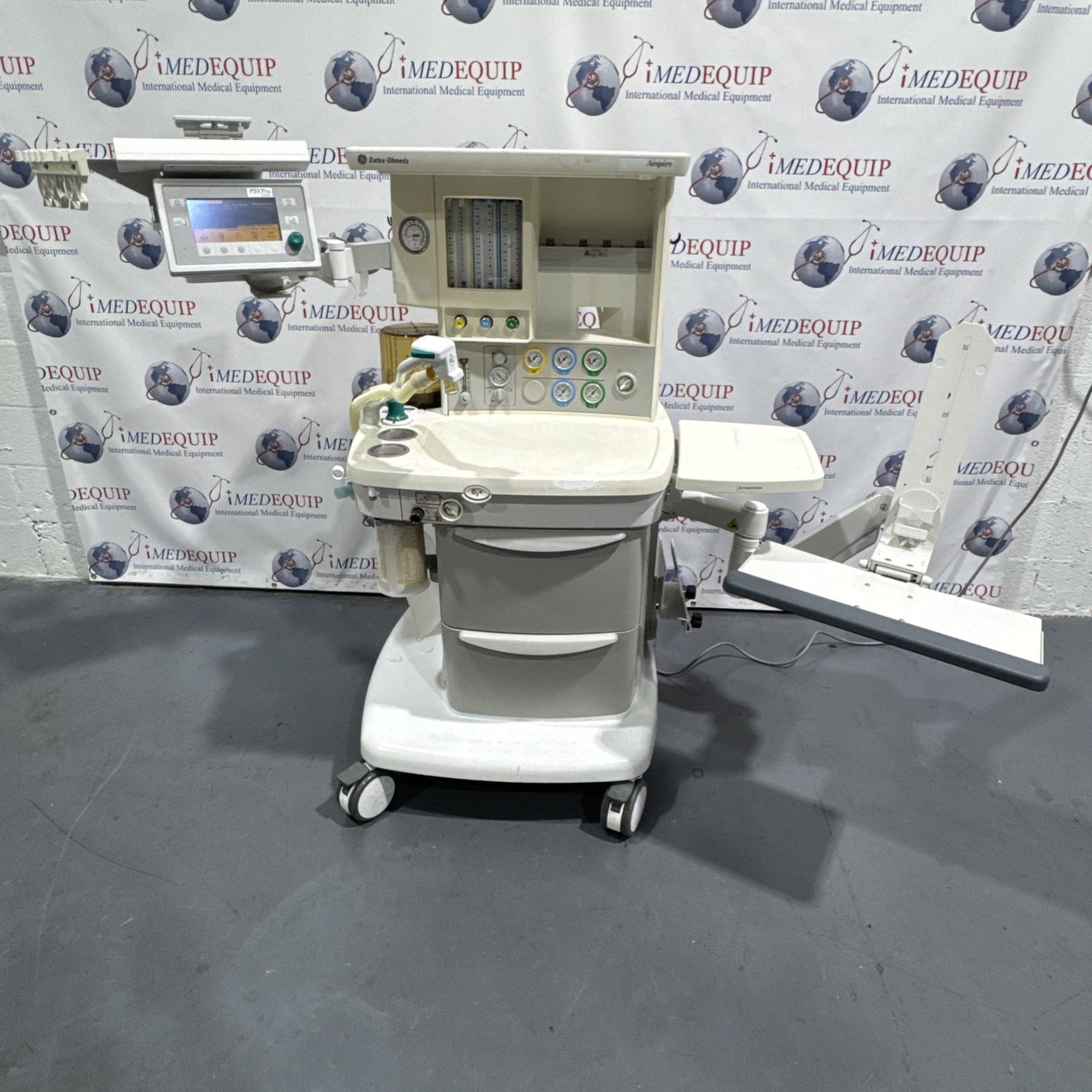 Datex Ohmeda Aespire Anesthesia Machine