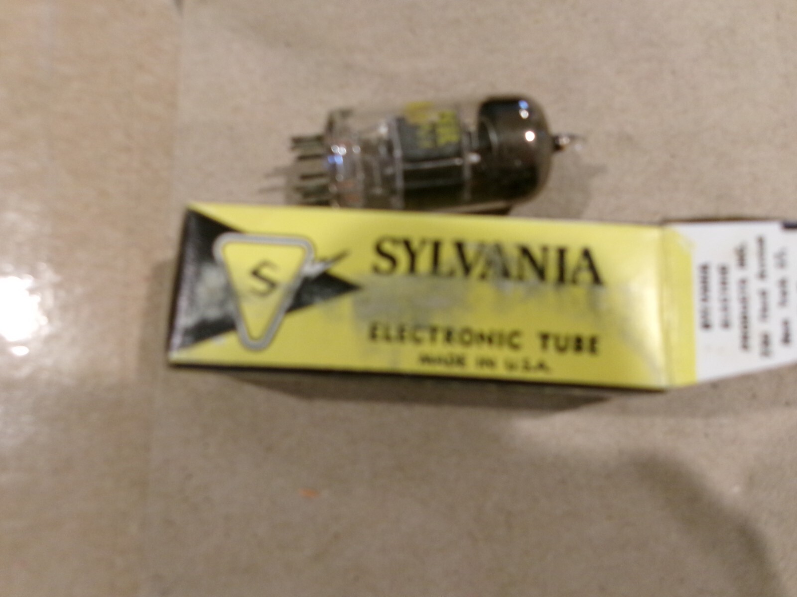 OEM VINTAGE ELECTRONIC TUBE SYLVANIA 5FG7