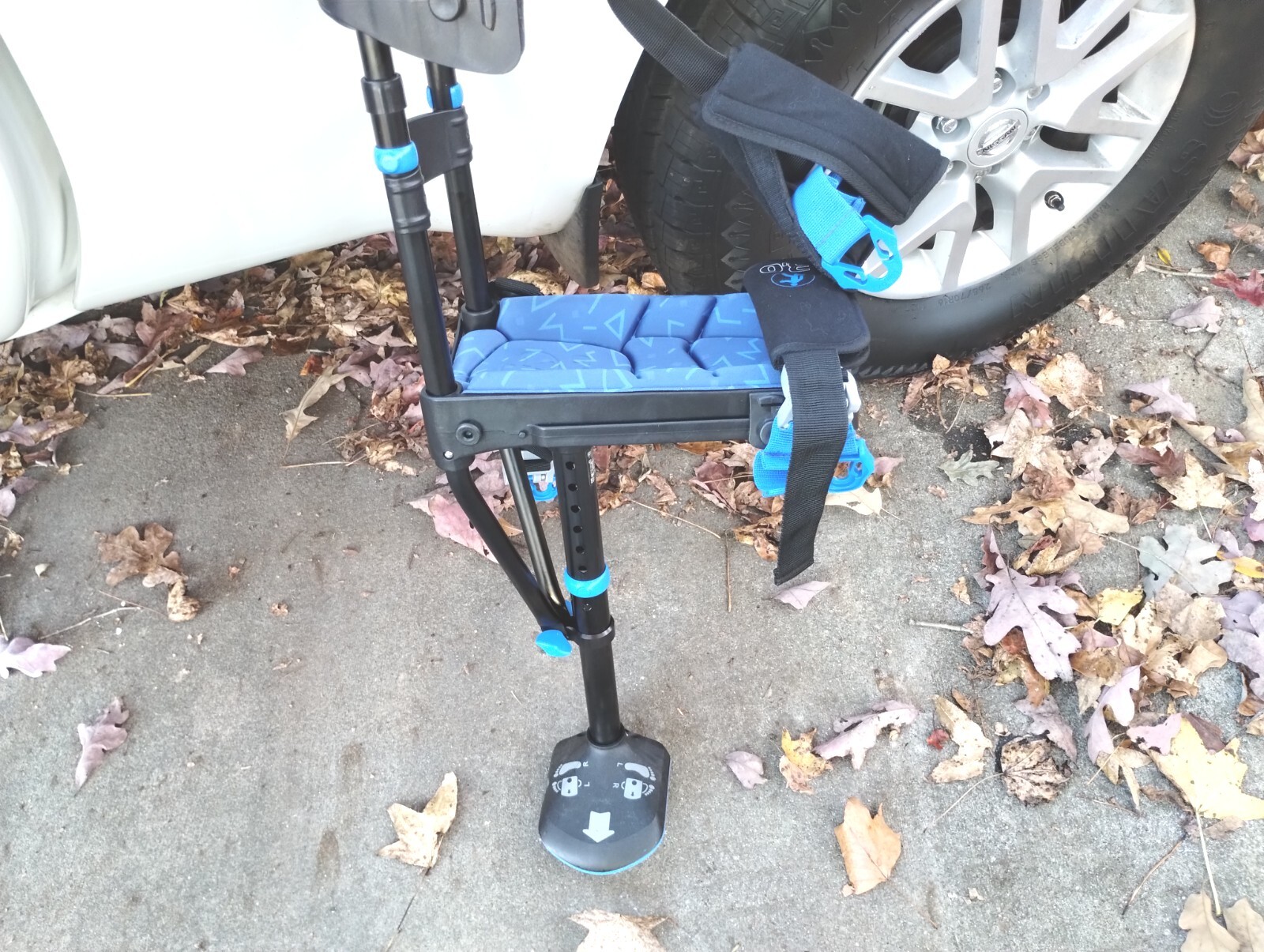 3.0 Knee crutch