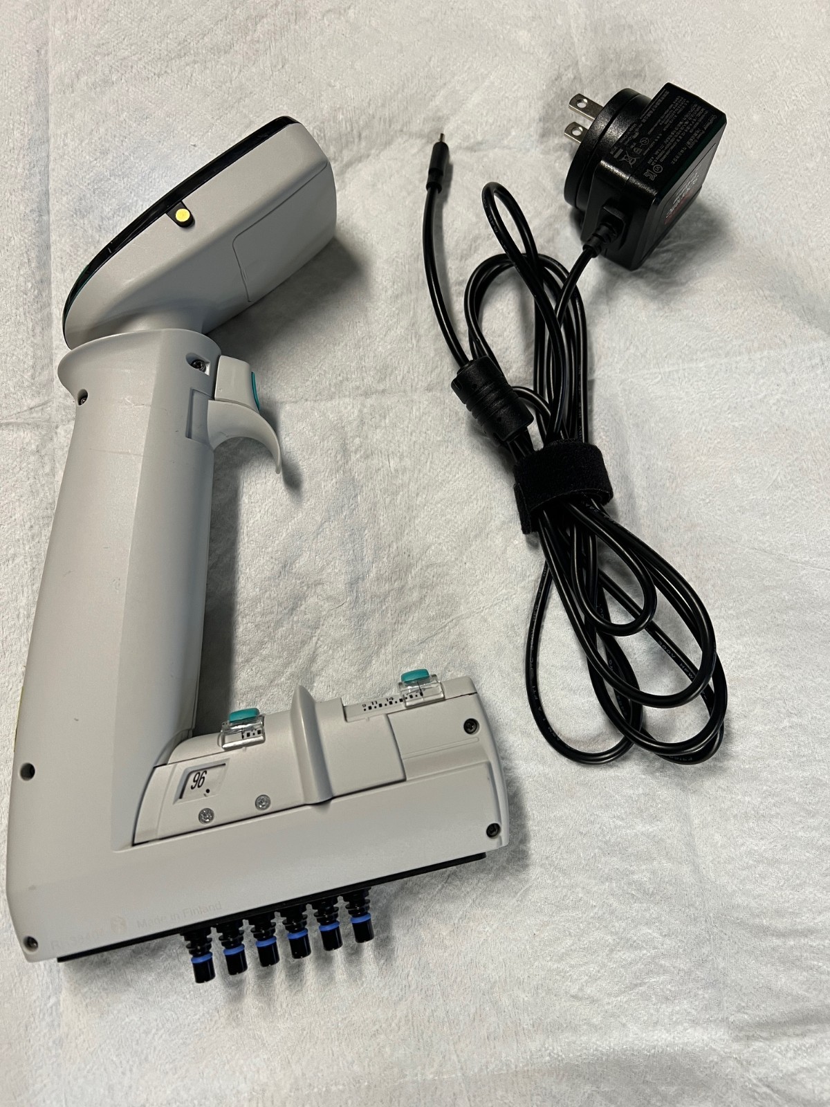 Thermo Scientific E1-ClipTip Equalizer 15-1250ul 6-Channel Adjustable Pipette