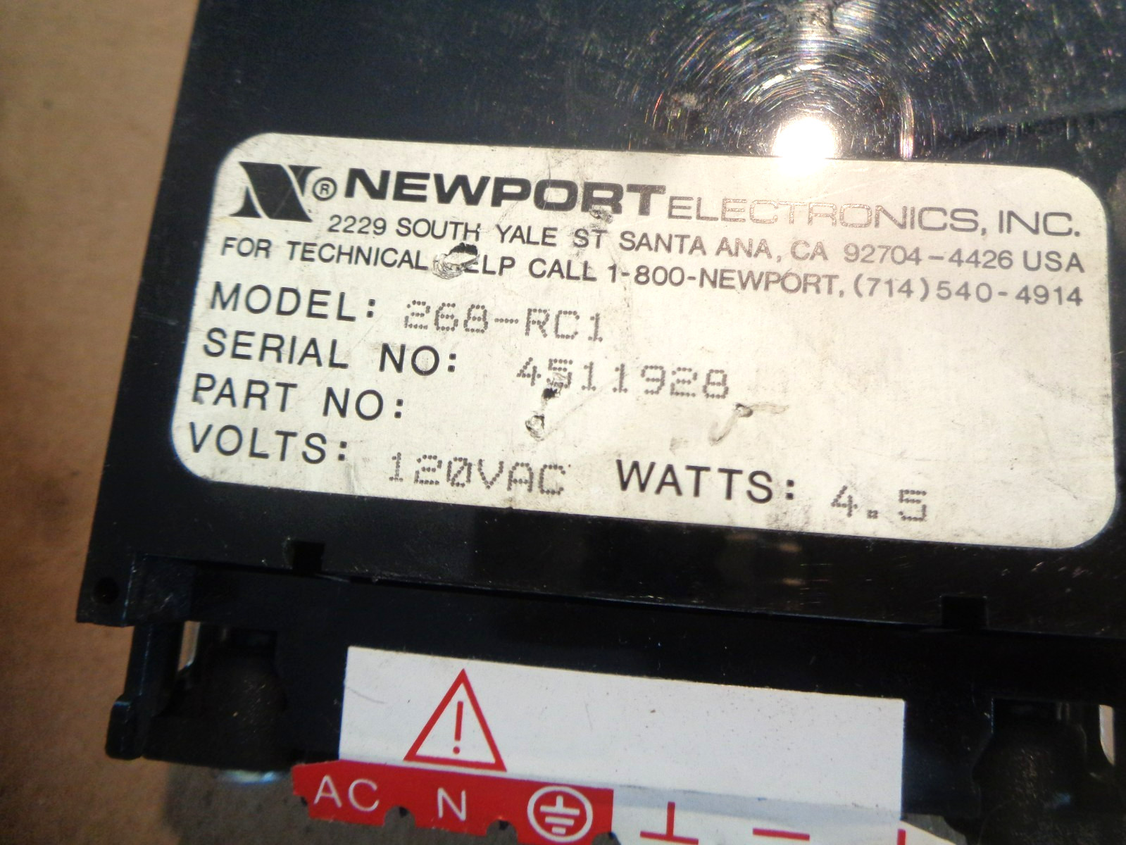 Omega 268-RC1 / Newport 268-RC1 Digital Pyrometer / Controller Deg. C, Working.