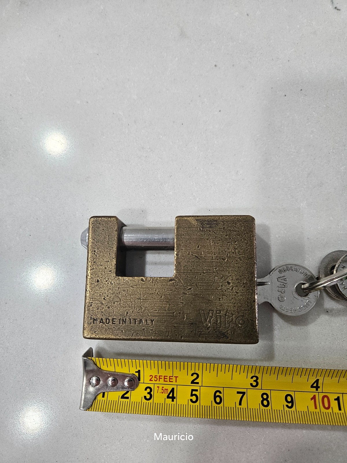 VIRO padlock preowned in working condition (76 mm).