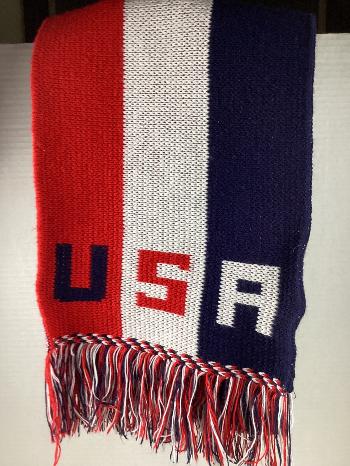 USA Scarf Patriotic Knit Makers Made In USA 9x80 Red White Blue Acrylic Unisex