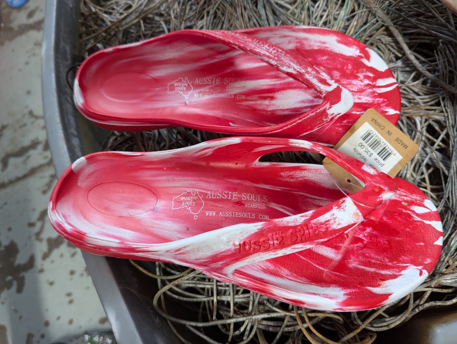 AUSSIE SOULS SOLES FLIP-FLOPS STARFISH- 39-US 8,  RED & WHITE flip flop
