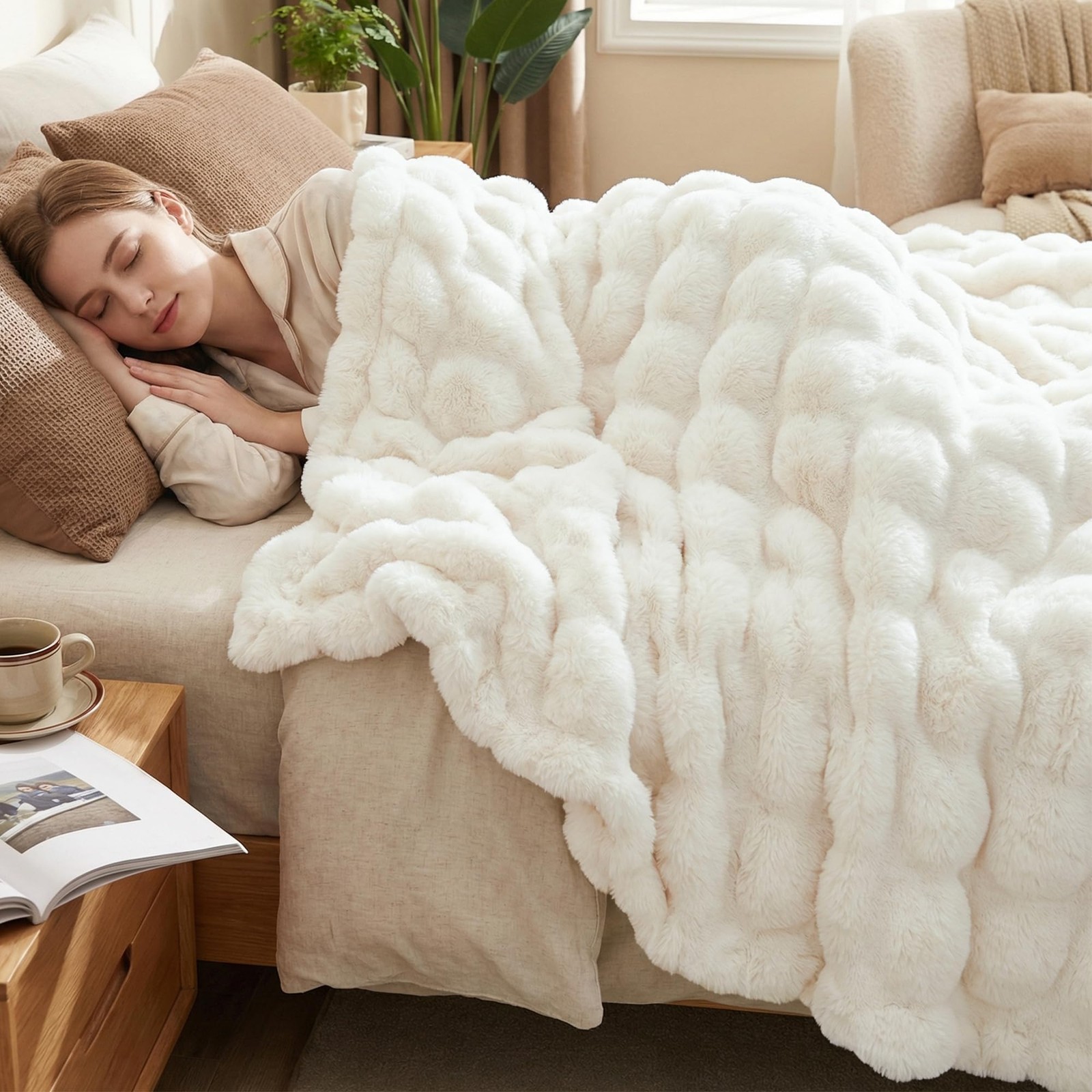 Soft Faux Bubble Rabbit Fur Throw Blanket for Couch, Thick Cozy Decorative Wa...
