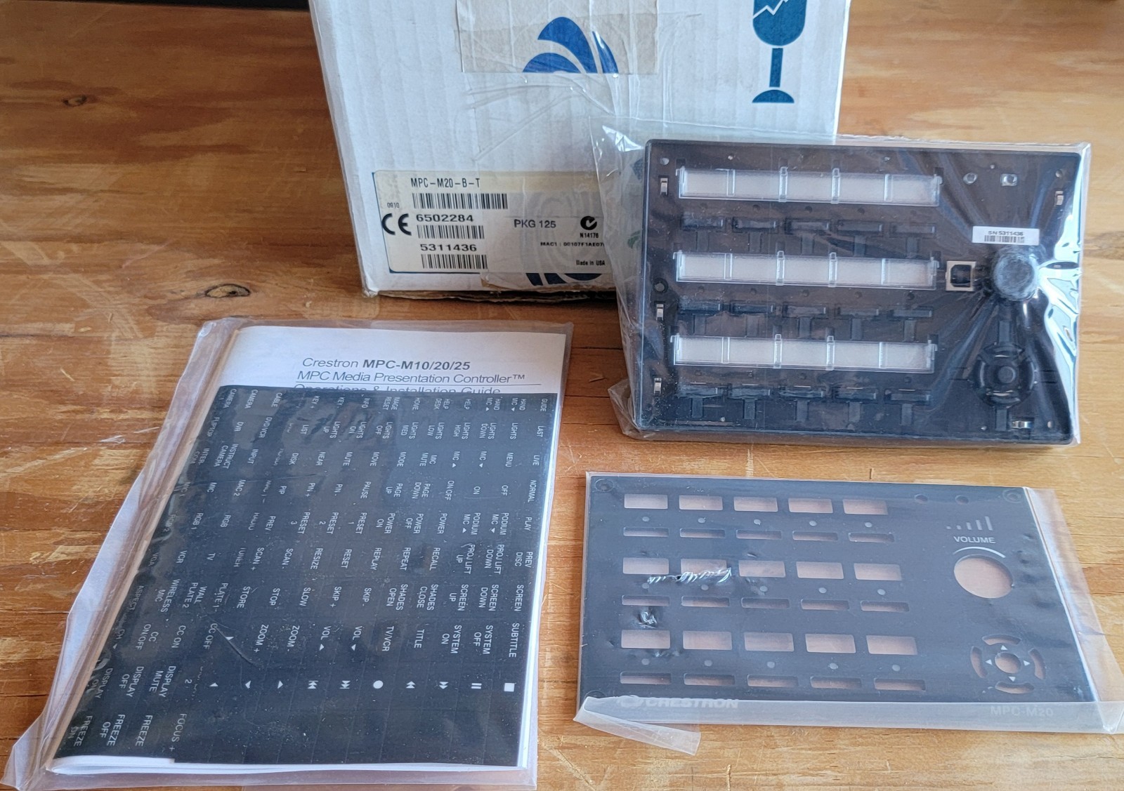 New Crestron Media Presentation Controller MPC-M20-B-T In Box!