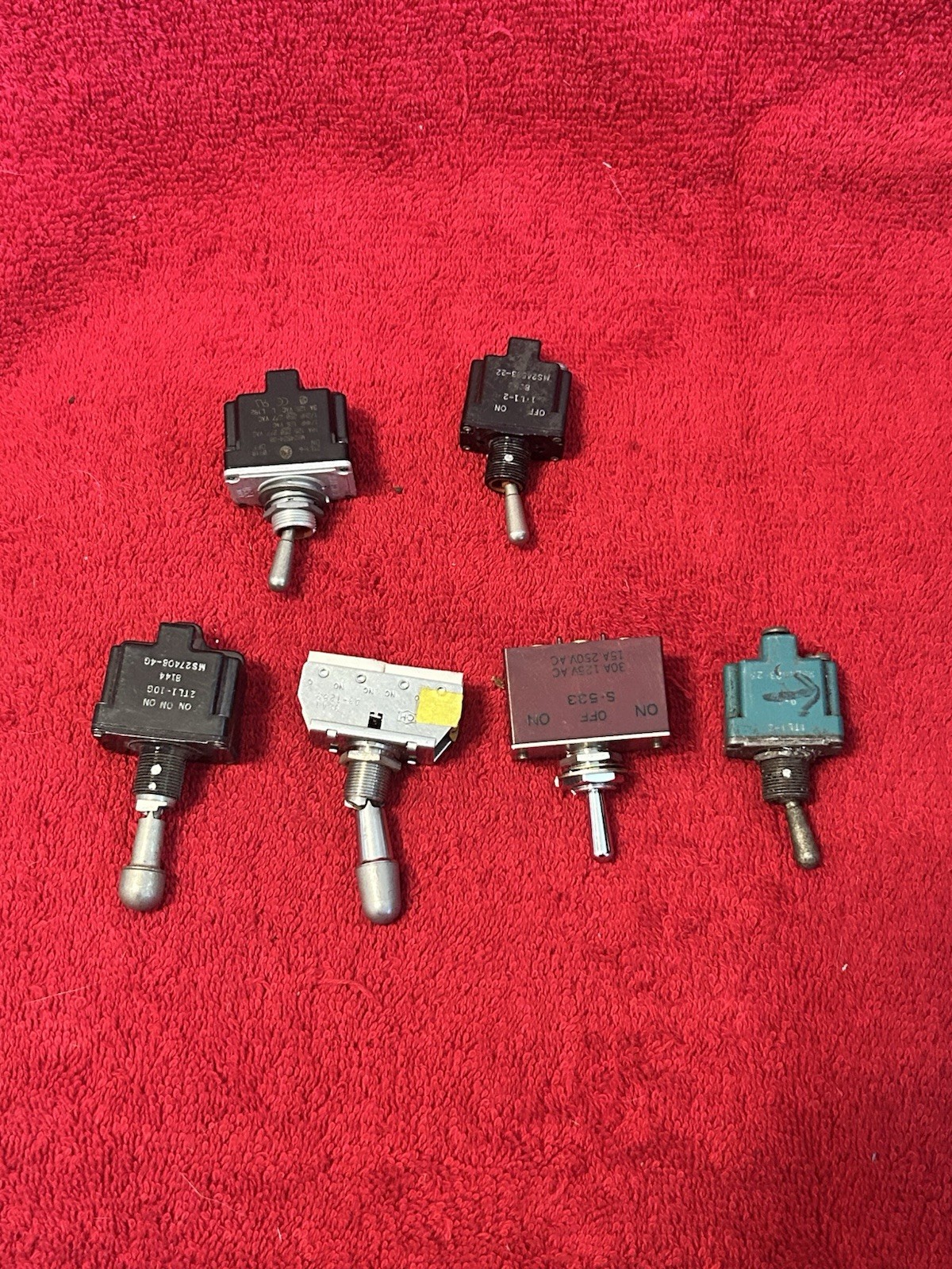 LOT OF 6 AIRCRAFT TOGGLE SWITCHES CIRCUIT BREAKERS