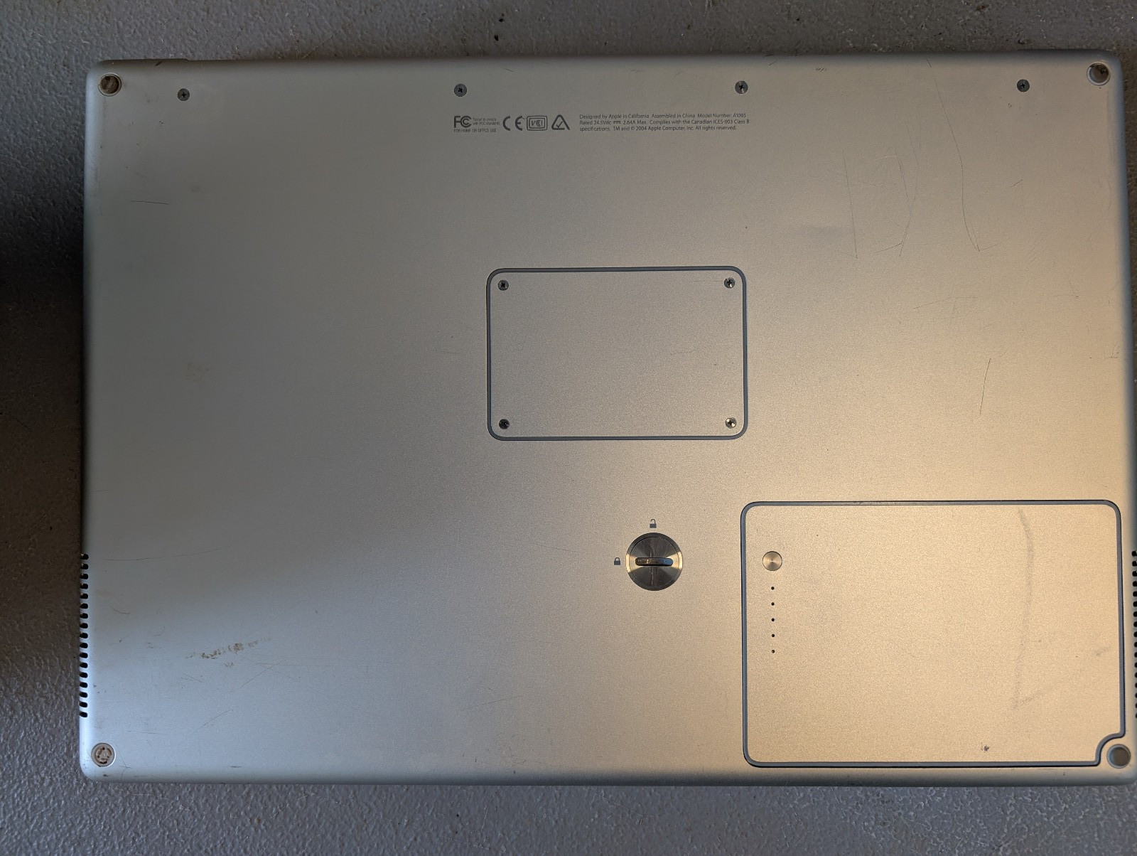 PowerBoot G4 1.33 GHz A1095 - Tested Working, Yellow screen