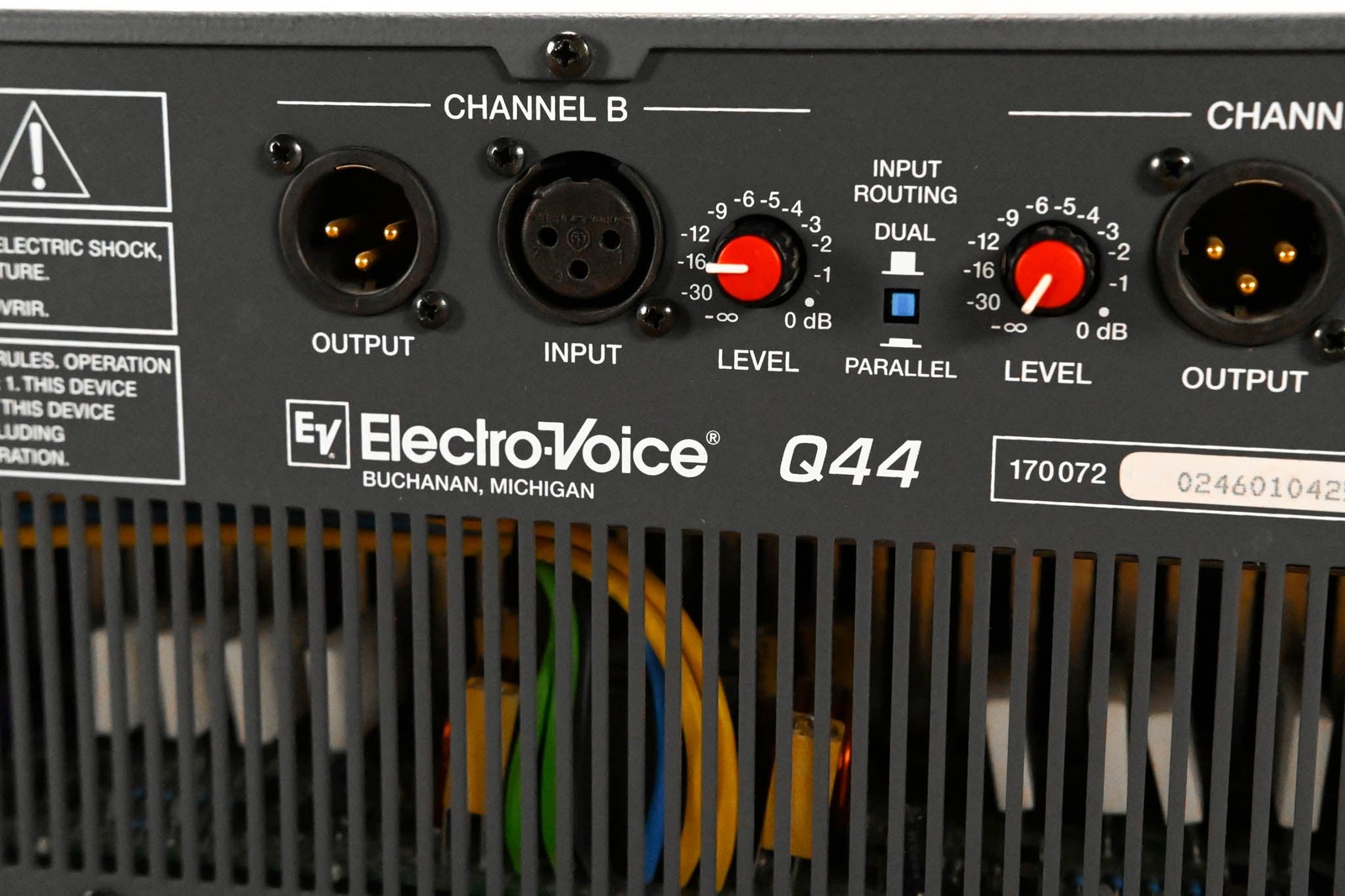 Electro-Voice (EV) Q44 Two-Channel Power Amplifier CG01Q6F