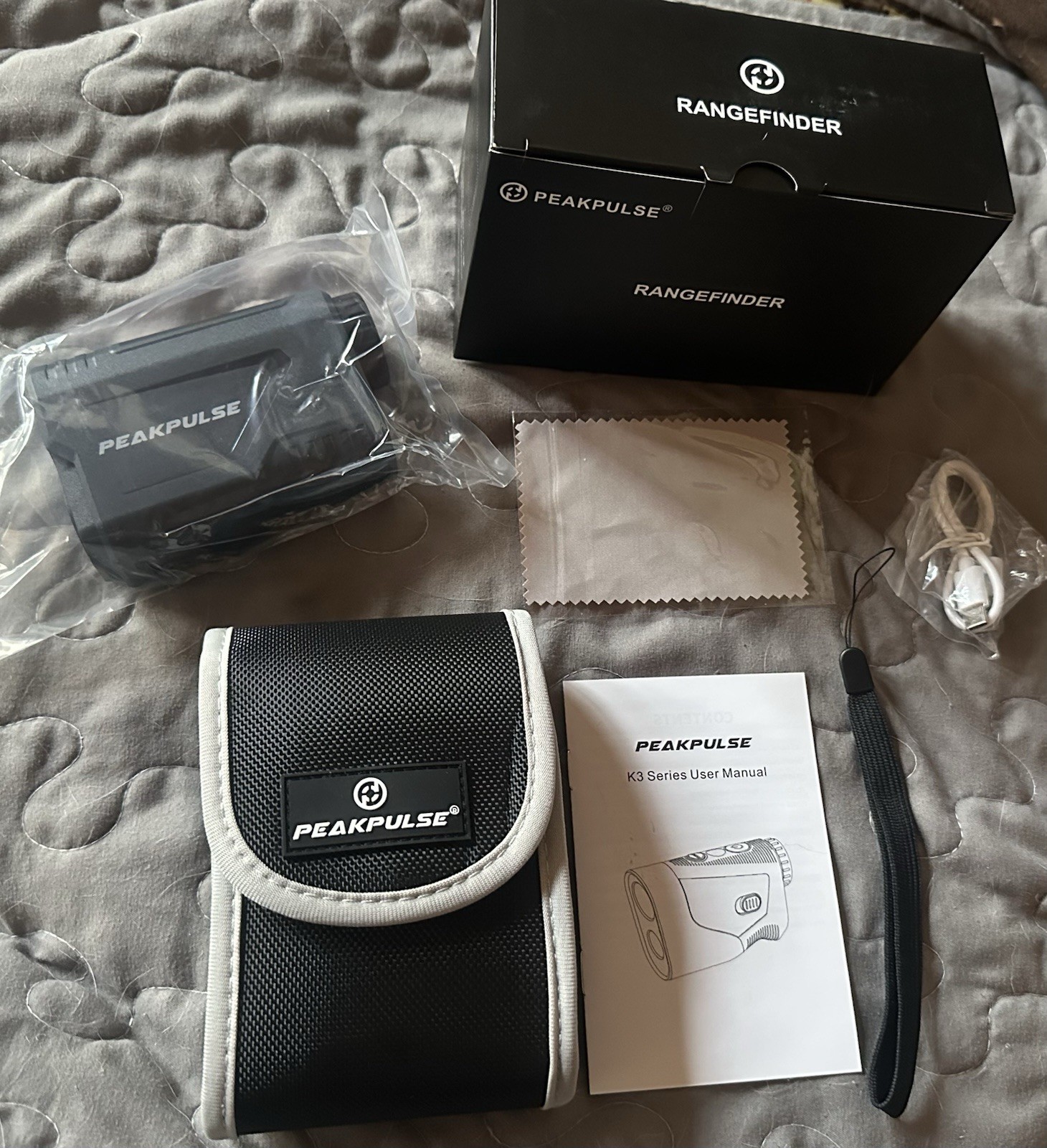Peakpulse Rangefinder 1700 Yards 7X Magnification New In Box