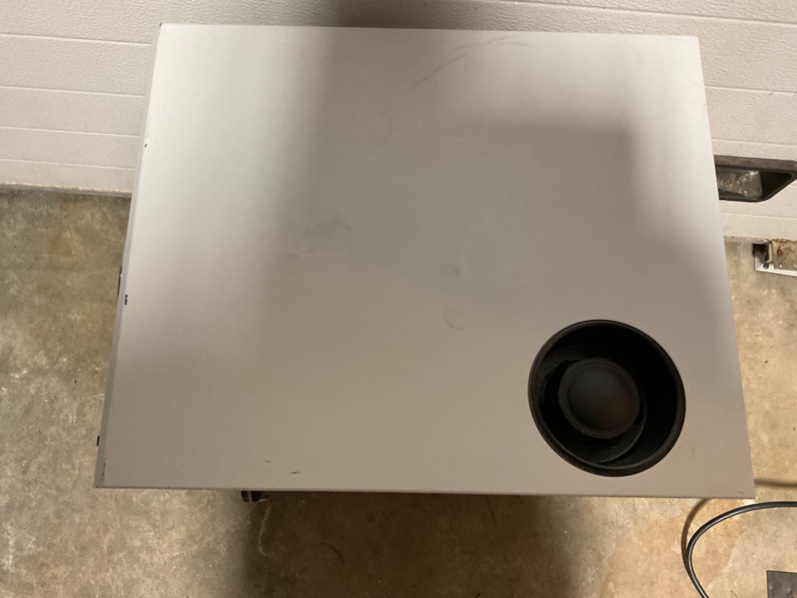 Agilent HP G1879B Heat Exchanger model 3370 powers on