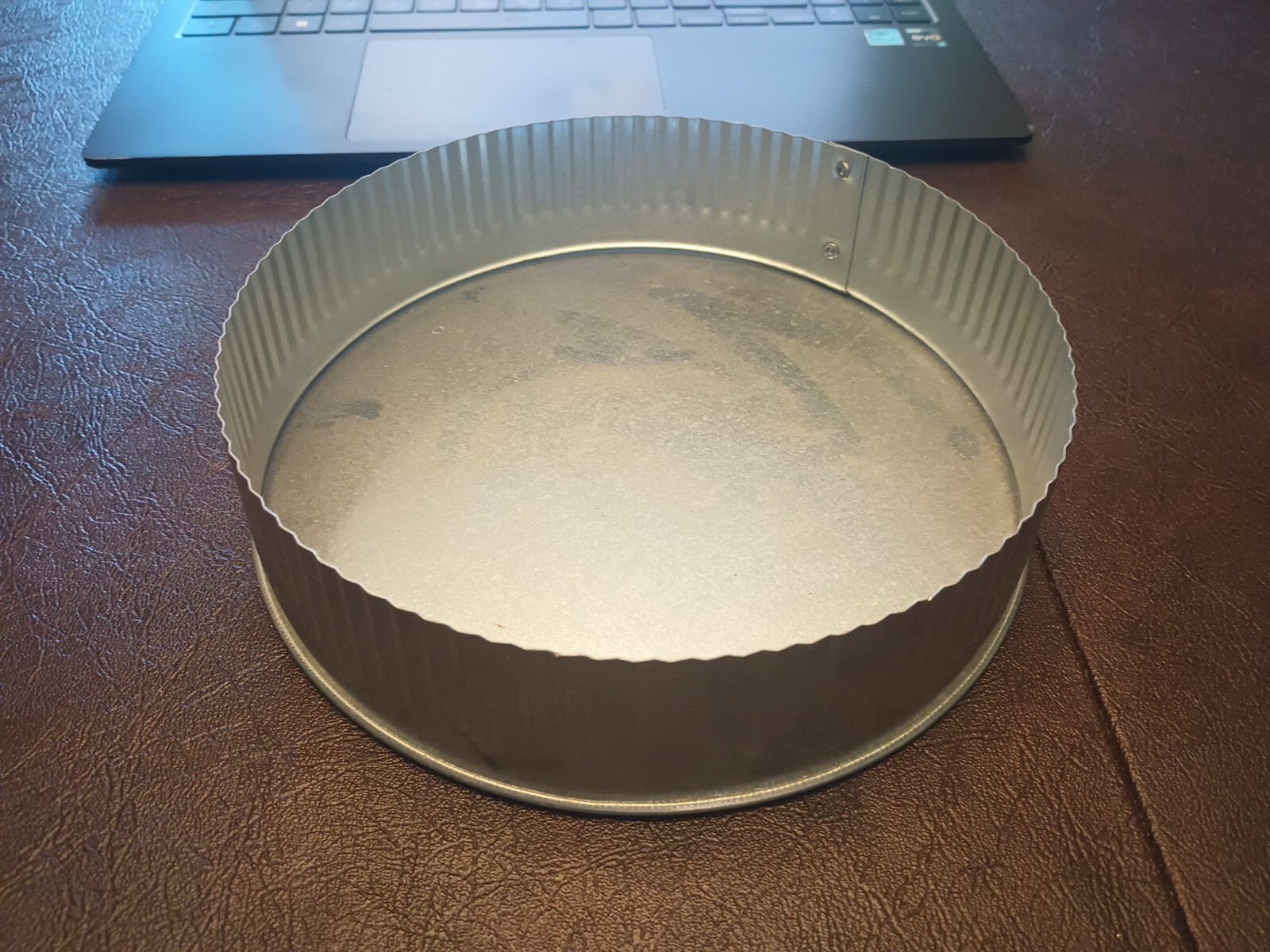Imperial 8" 30Ga Galv Tee Cap