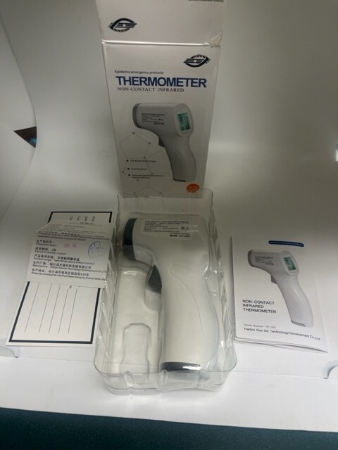 1 New Quality Medical Infrared Thermometer, GP-300 FREE FDX 2 DAY AIR From USA