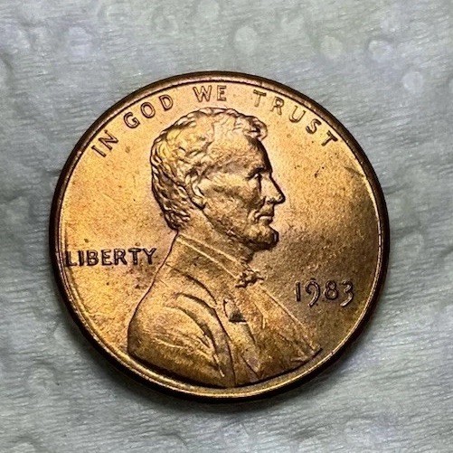 1983 DDR No Mint Mark Lincoln Memorial Penny RD Uncirculated 2.52 Grams