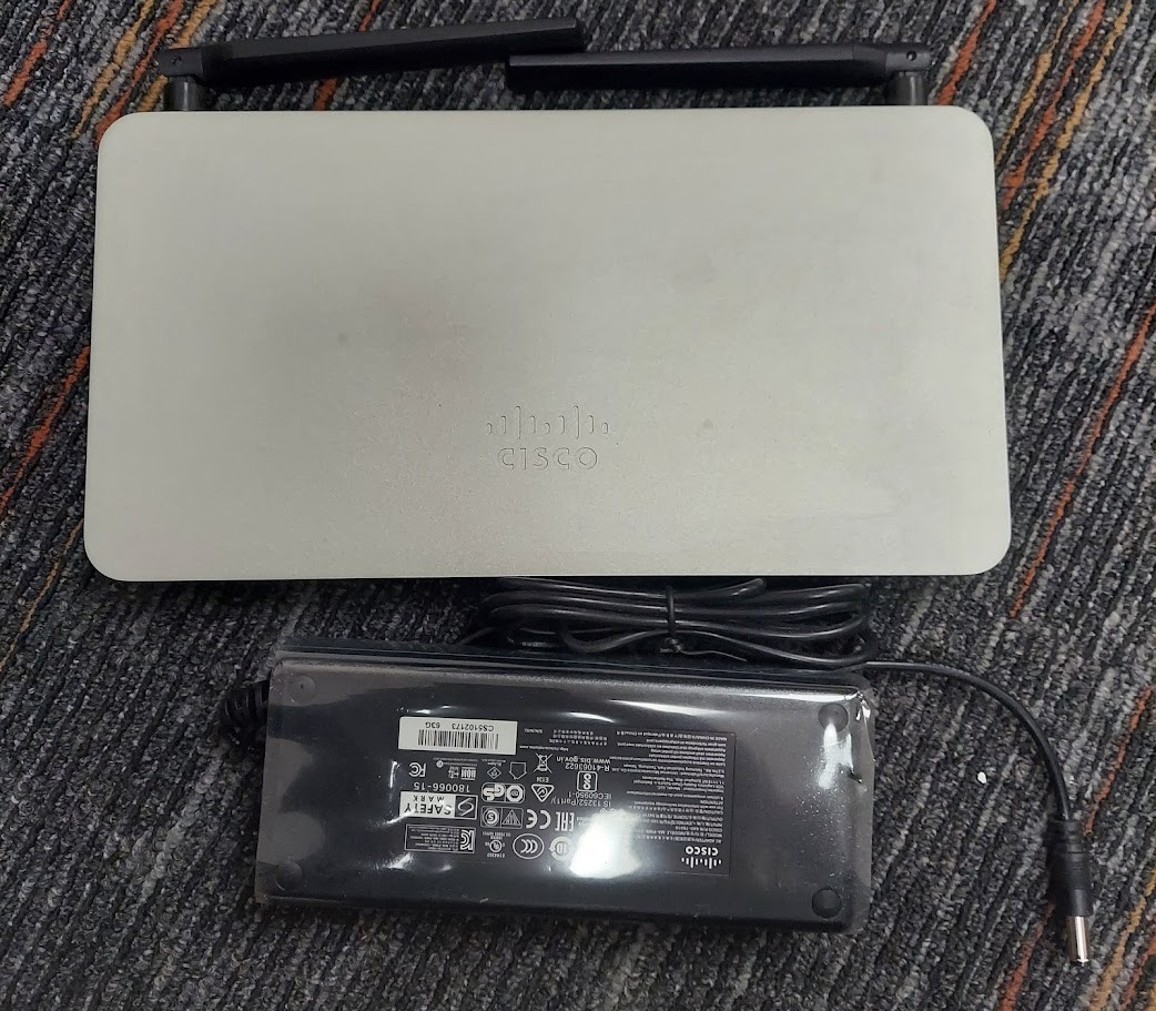 Cisco Meraki Firewall With Adapter  MX68CW MX68CW-HW-NA  - Unclaimed