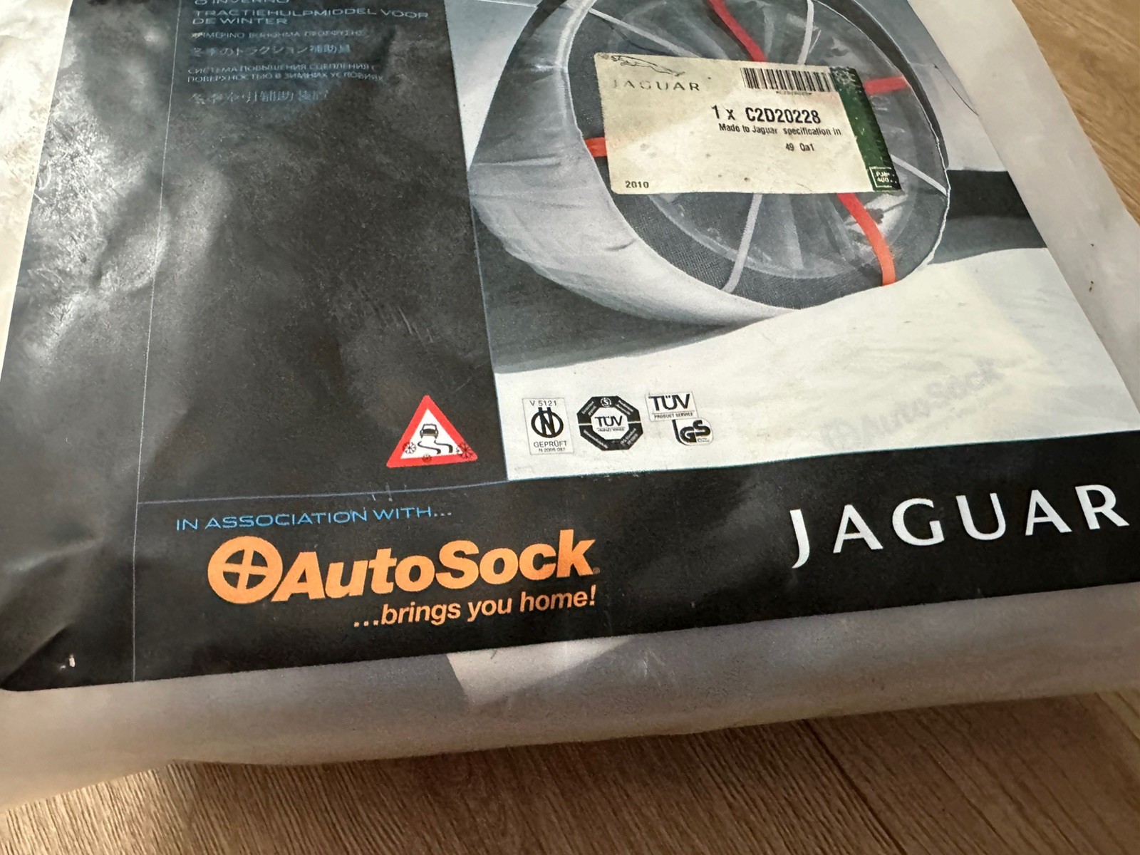 Jaguar Autosock Winter Traction Aid, C2D20228