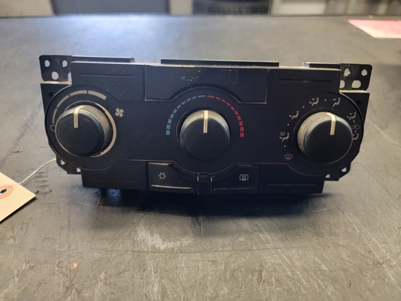 2005 Chrysler 300 Magnum OEM A/C Heater Climate Temperature Control ID:4596494