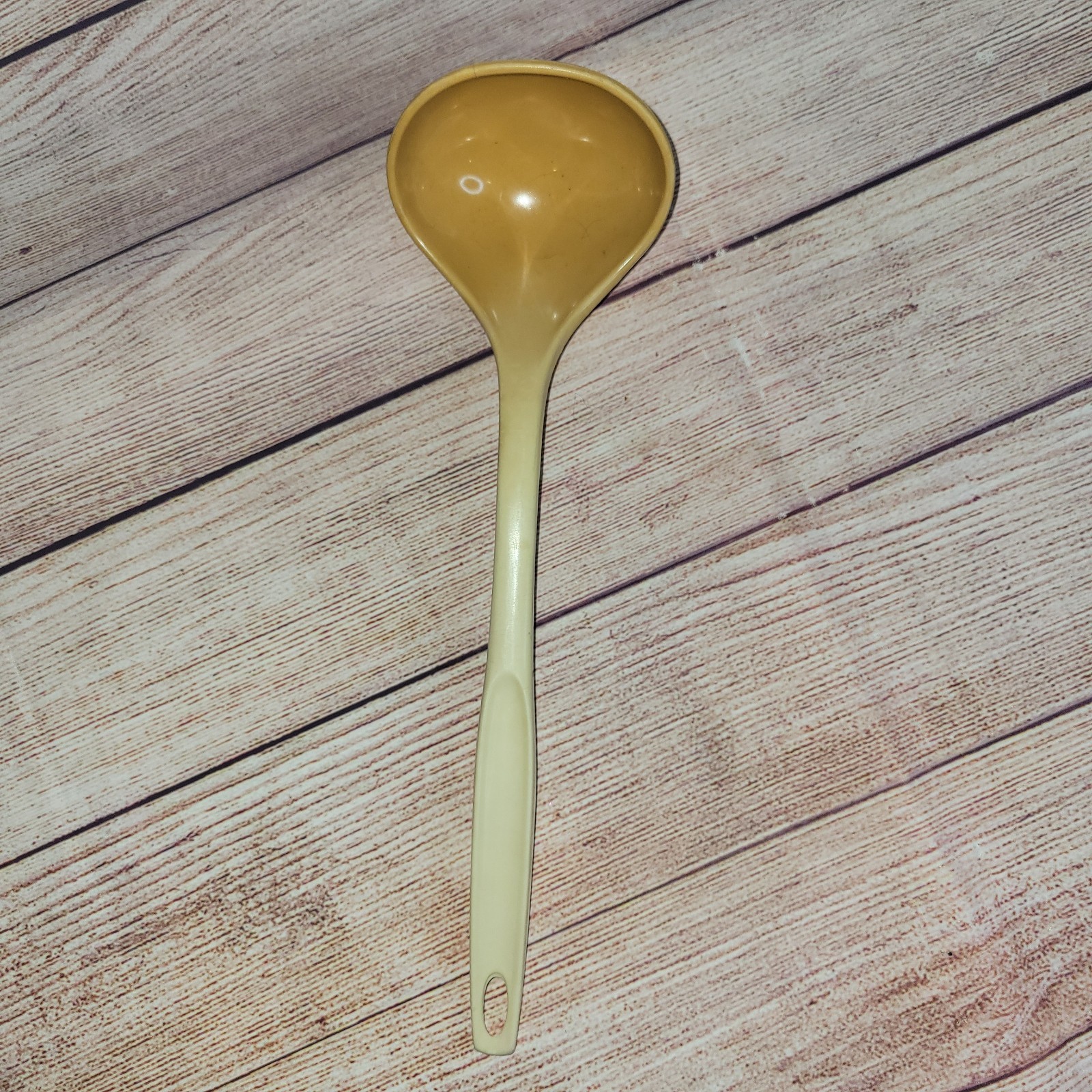 Vintage Foley Harvest Gold Plastic Ladle Cooking Serving Kitchen Utensil