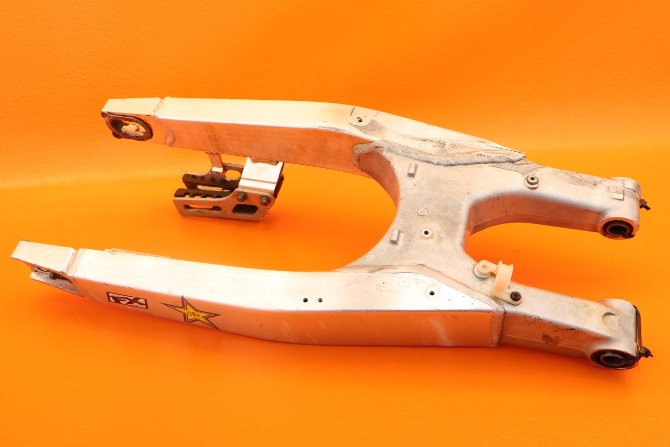 2002 - 2003 Honda CRF450R Rear Swing Arm Suspension 52200-MEB-000