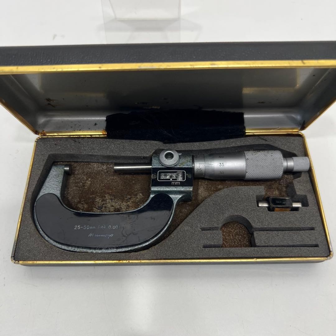 Mitutoyo Outside Micrometer 25-50 mm 0.001 mm with Storage Case Precision Tool