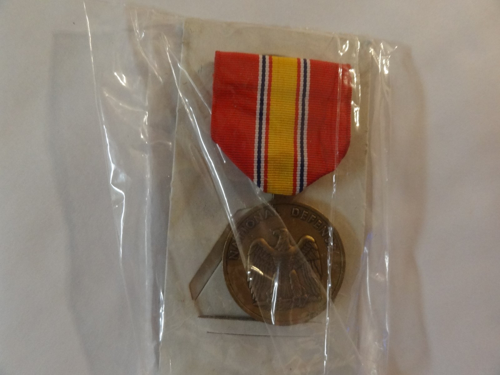 MILITARY INSIGNIA BADGE MEDAL NATIONAL DEFENSE SERVICE