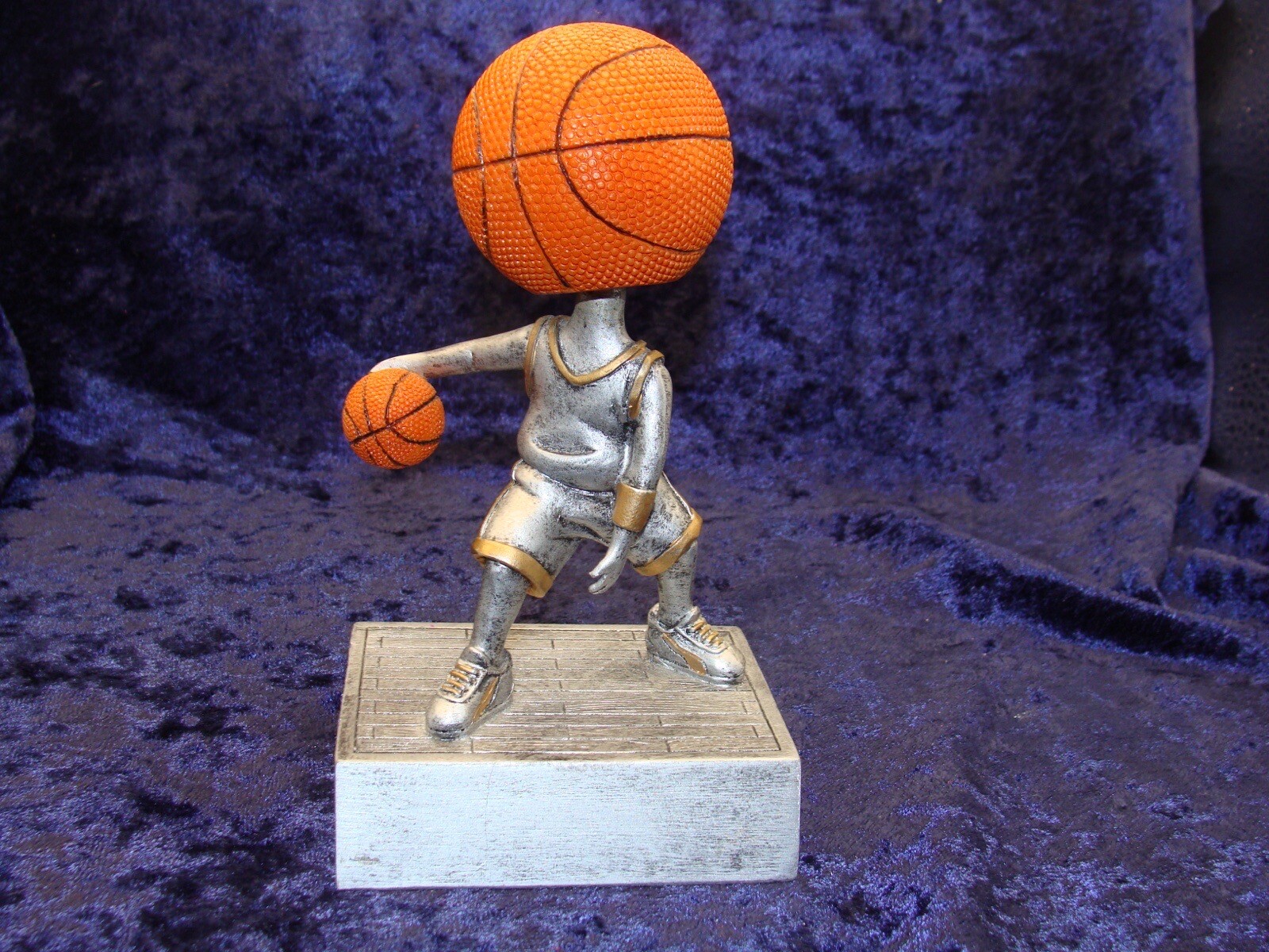 Nameless Basketball Bobble Head ~ 4.5” ~ Very Great Condition ~