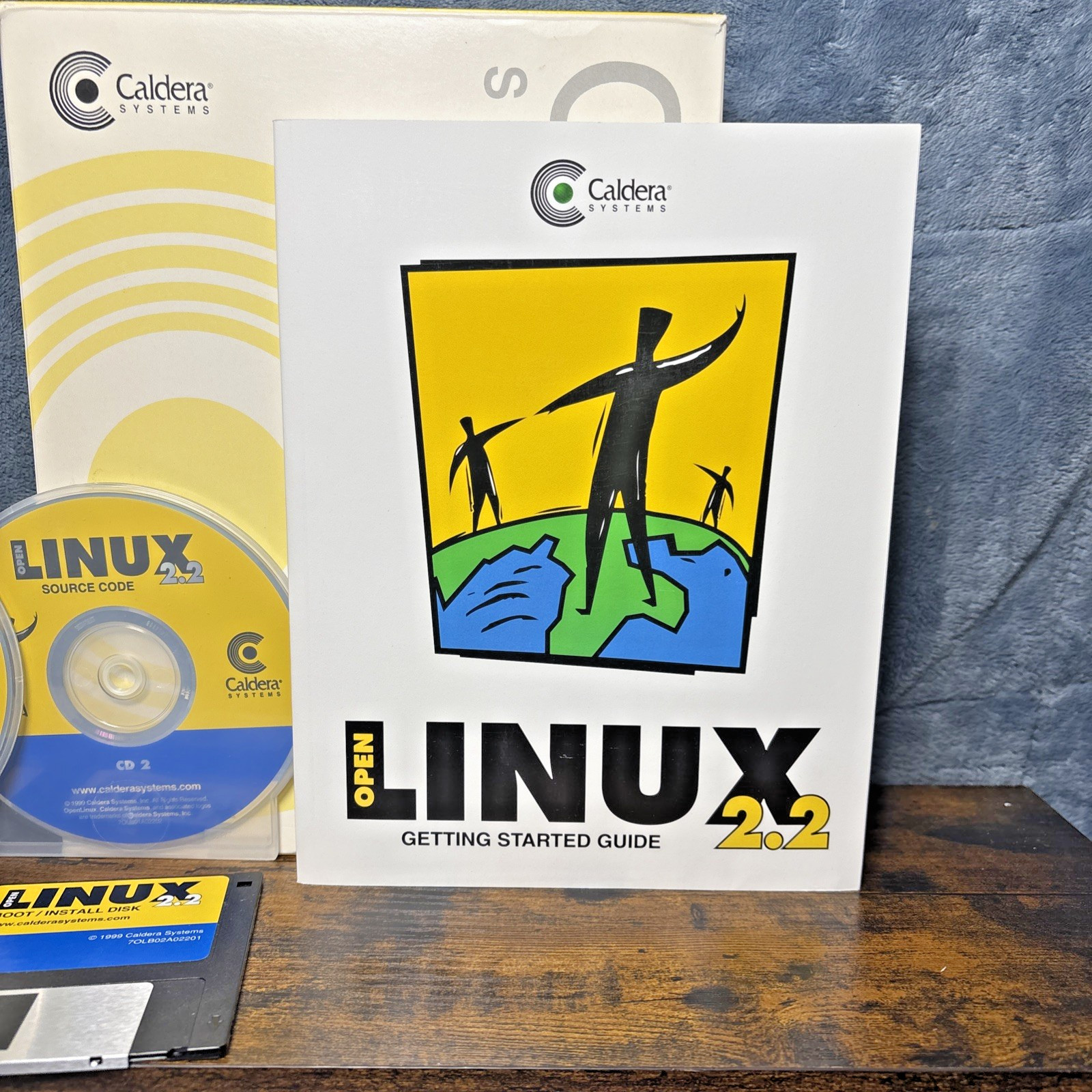 Vintage Caldera Systems OpenLinux Big Box Software CIB 2.2