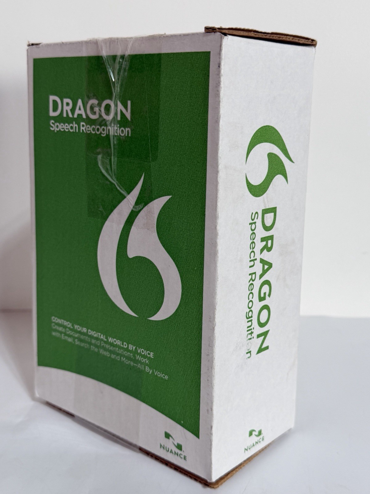 Nuance Dragon NaturallySpeaking Home 13 Speech Recognition Software New