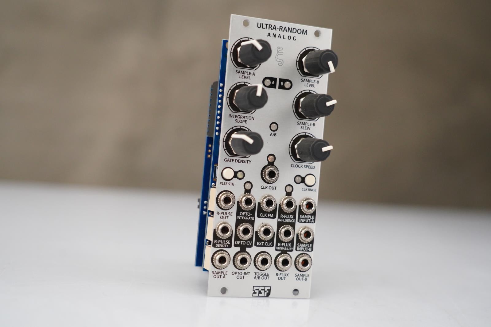 SSF Ultra-Random Analog Eurorack Module #58495