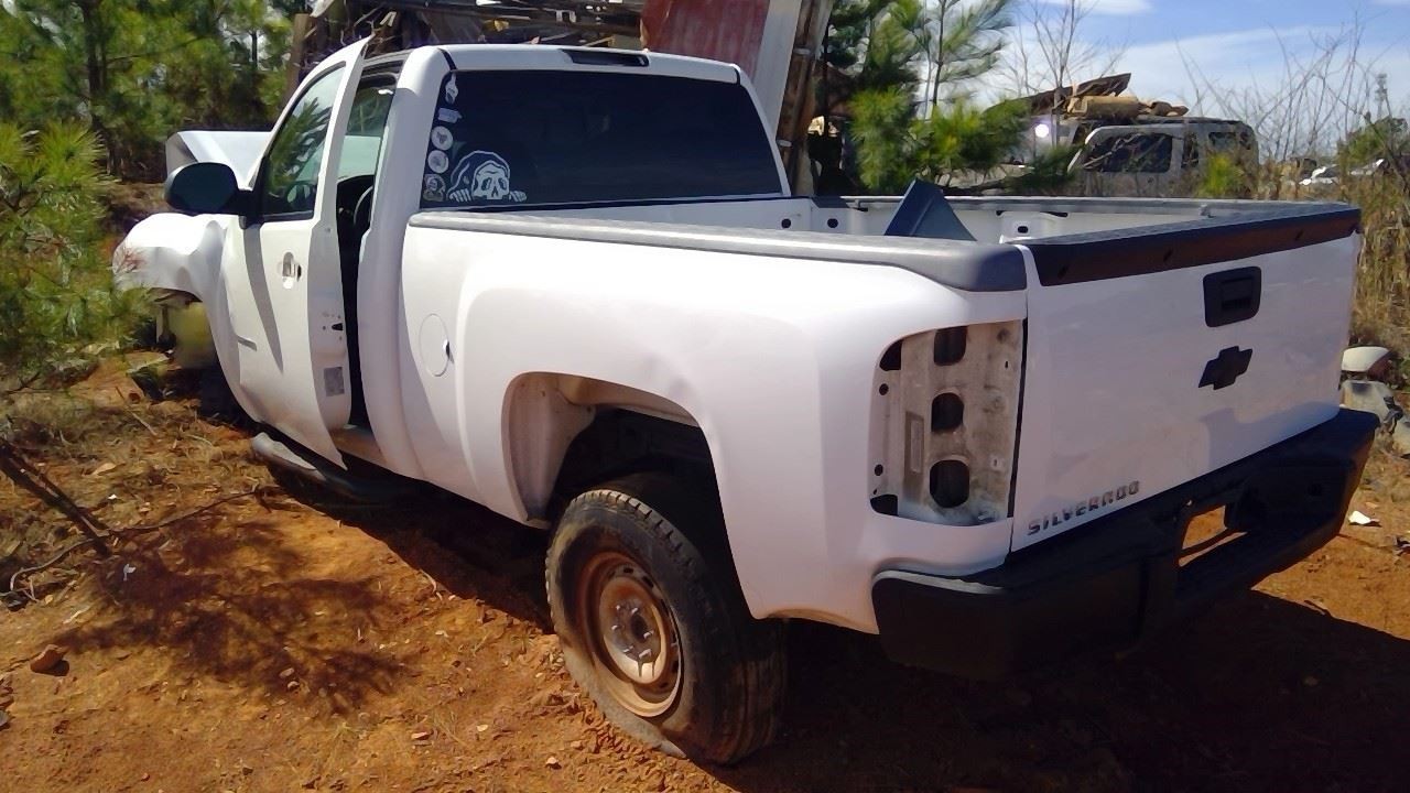 Driver Left Front Spindle/Knuckle Fits 07-14 ESCALADE 281651