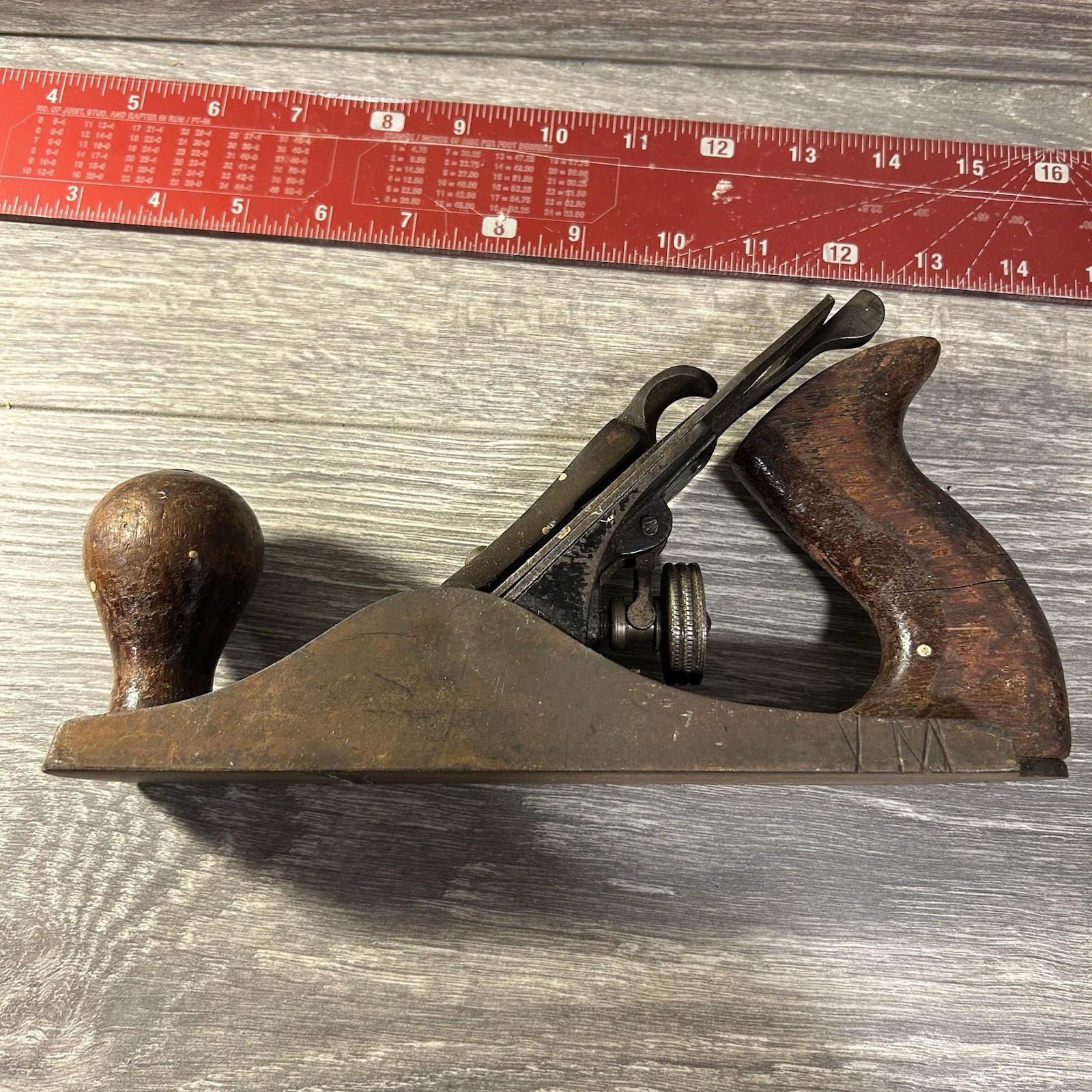 Vintage Fulton No. 611 Bench Plane – 9” Wood & Cast Iron Hand Plane – USA
