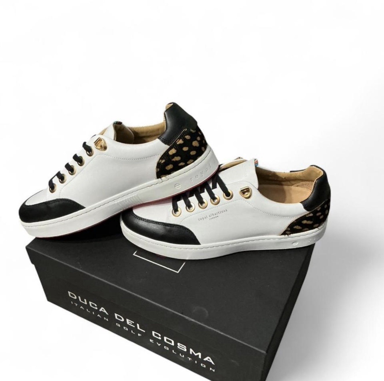 ‘FieldFox’ by Duca Del Cosma size 7 NWT
