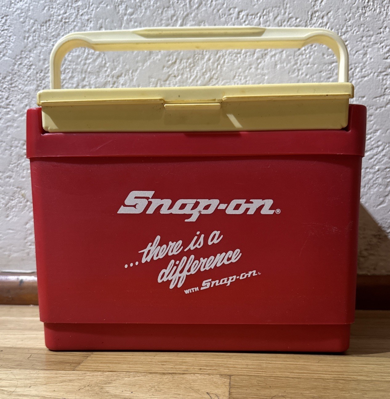Vintage Hussey 1970-1980’s Snap-On Red Travel Cooler Rare Great Shape For Age