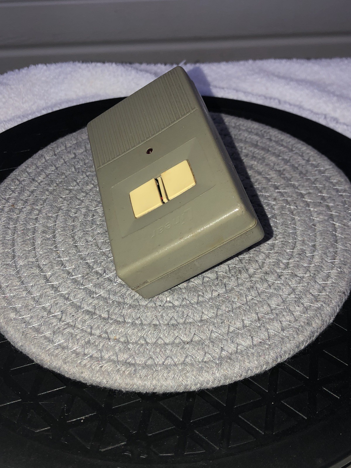 Vtg Linear Mega Code MCT-2 2-Ch Visor Remote DNT00084 Untested Ex (flat ship)