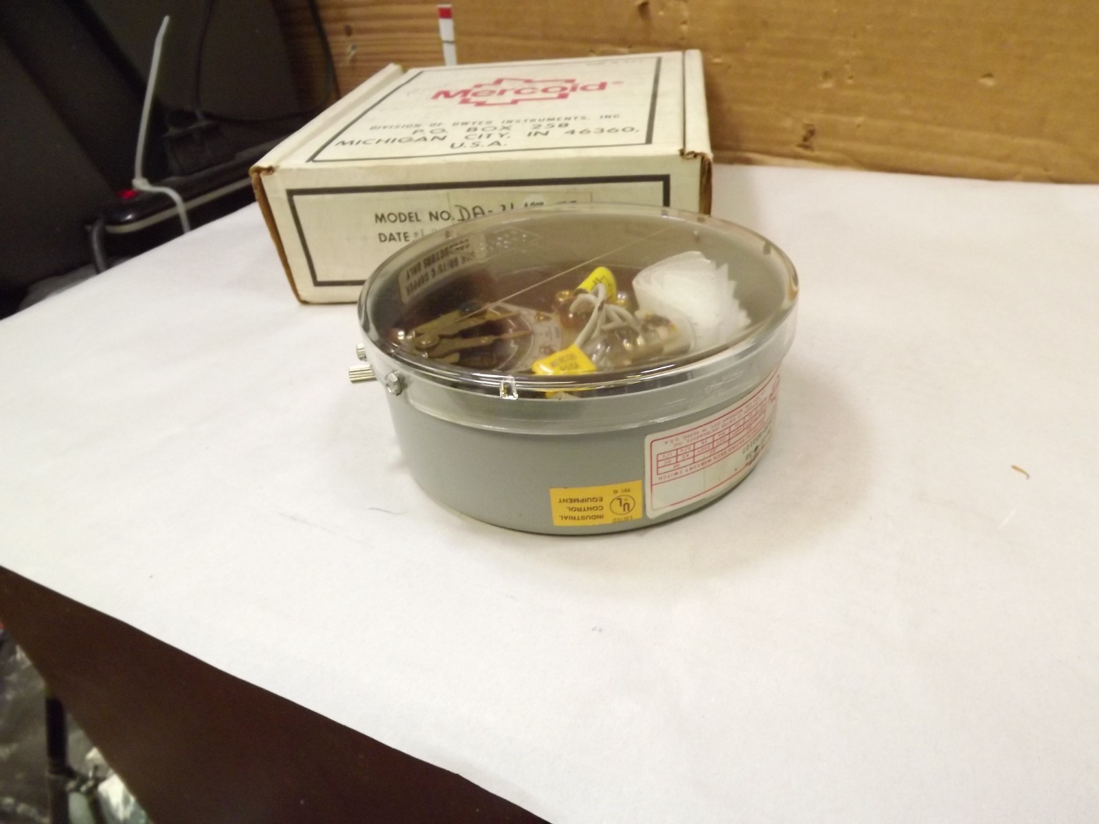 Dwyer Mercoid DA-21-127-5S Pressure Switch