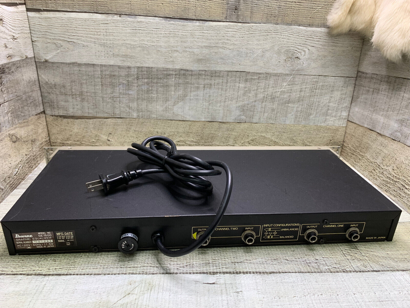 IBANEZ GE1500 VINTAGE RACK MOUNT 2 CHANNEL GRAPHIC EQUALIZER MISSING 2 SLIDERS