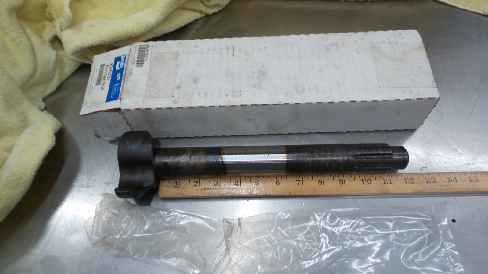 Bendix 806572N Brake Cam Shaft, New, 10 Spline, F6