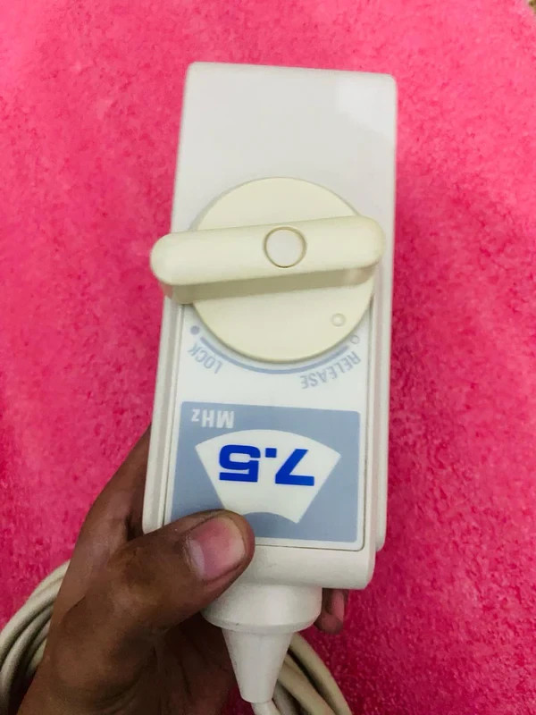 ..Aloka UST-987-7.5 Microconvex probe checked dxb