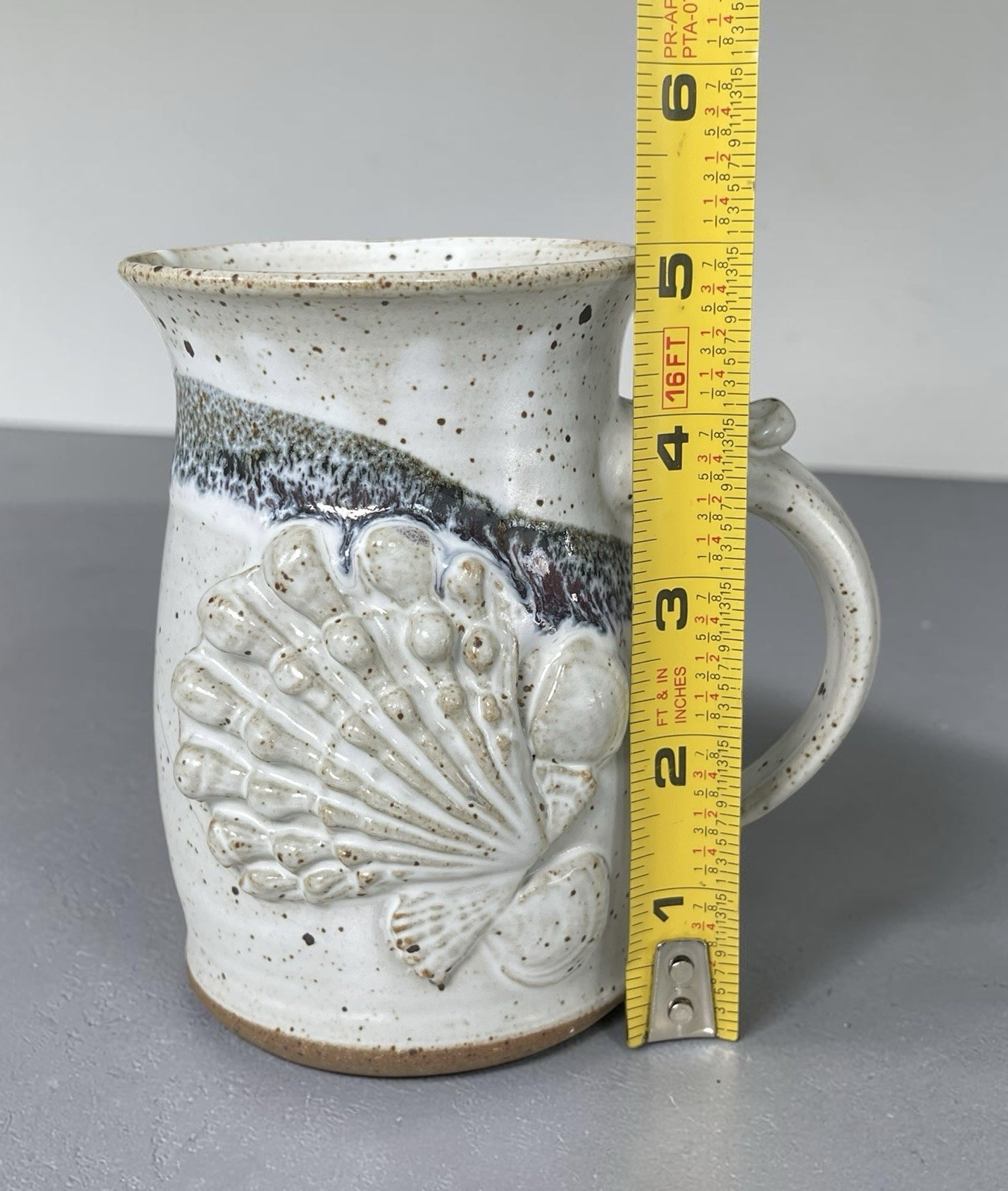 Gene Gandee Speckled Stoneware Seashell Mug White/Blue Rustic Round Decor