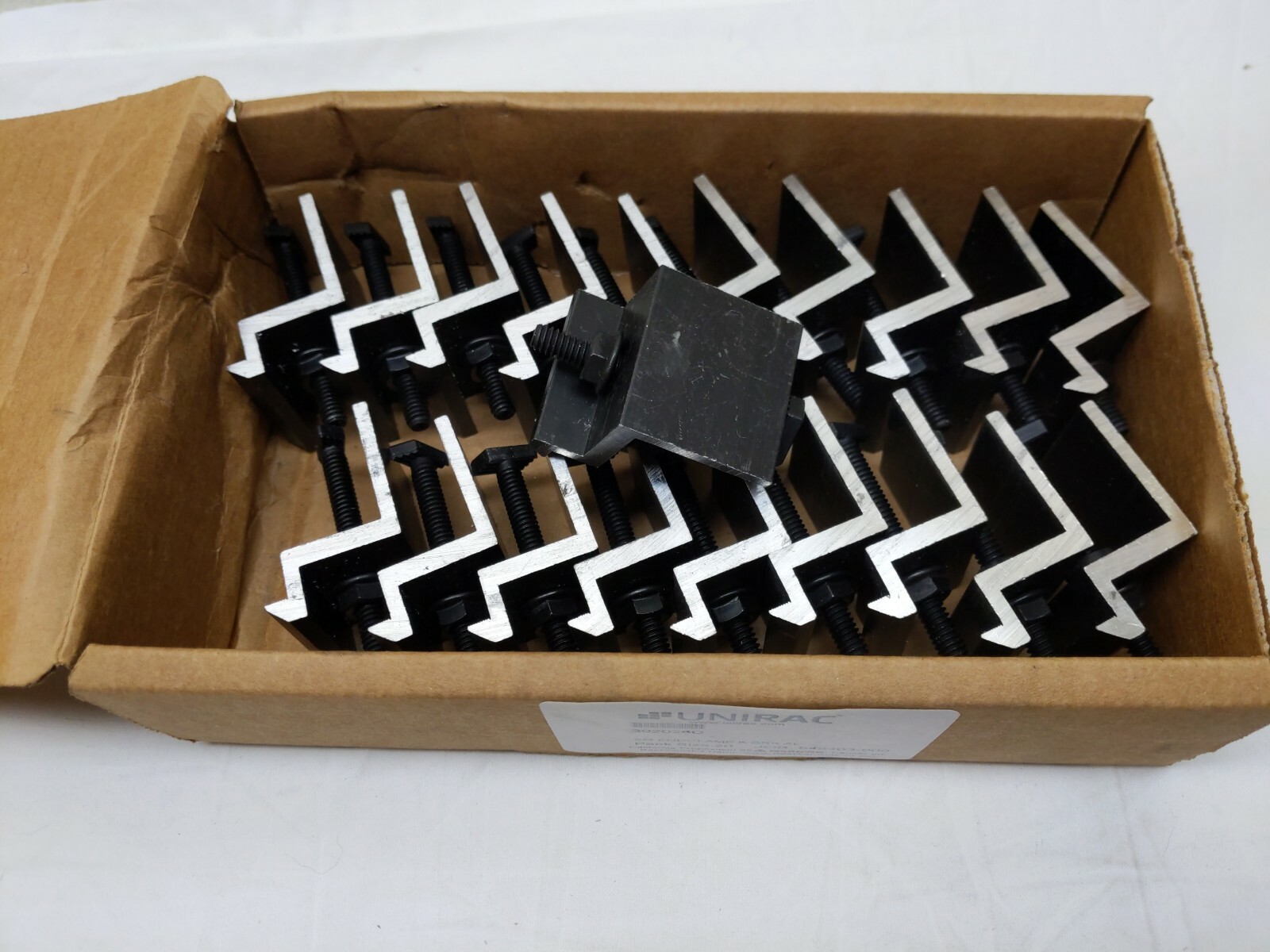 UniRac 302026D SolarMount End Clamps (w/hdw) Size K for 39-41mm frame Pack of 20