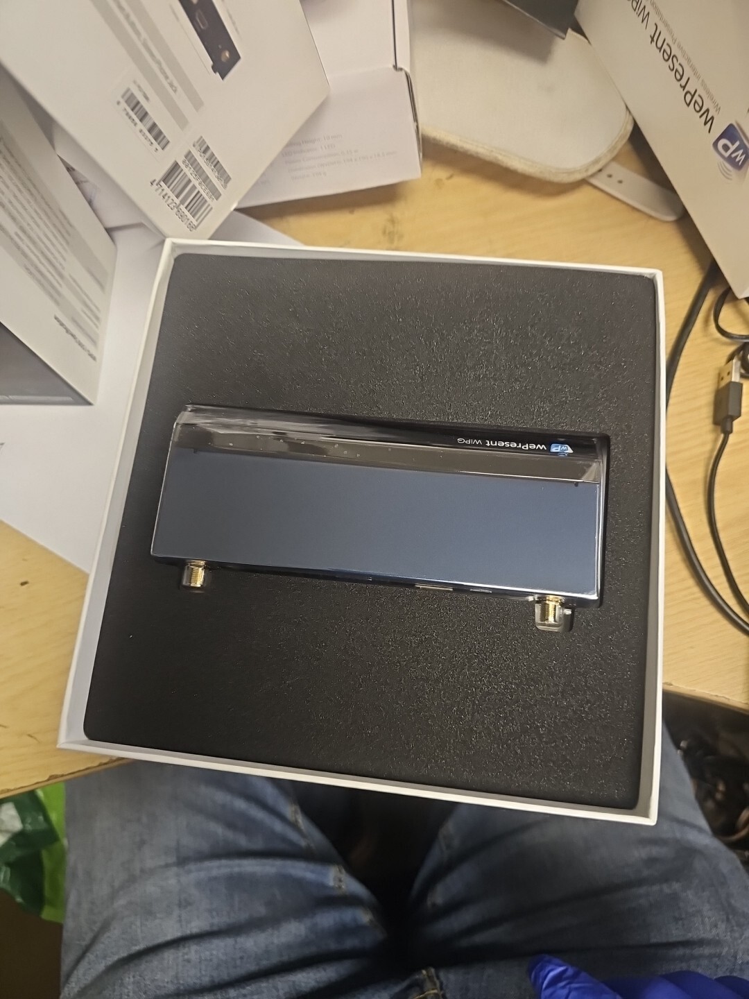 WePresent WiPG-1500 Wireless Interactive Presentation Gateway - BRAND NEW