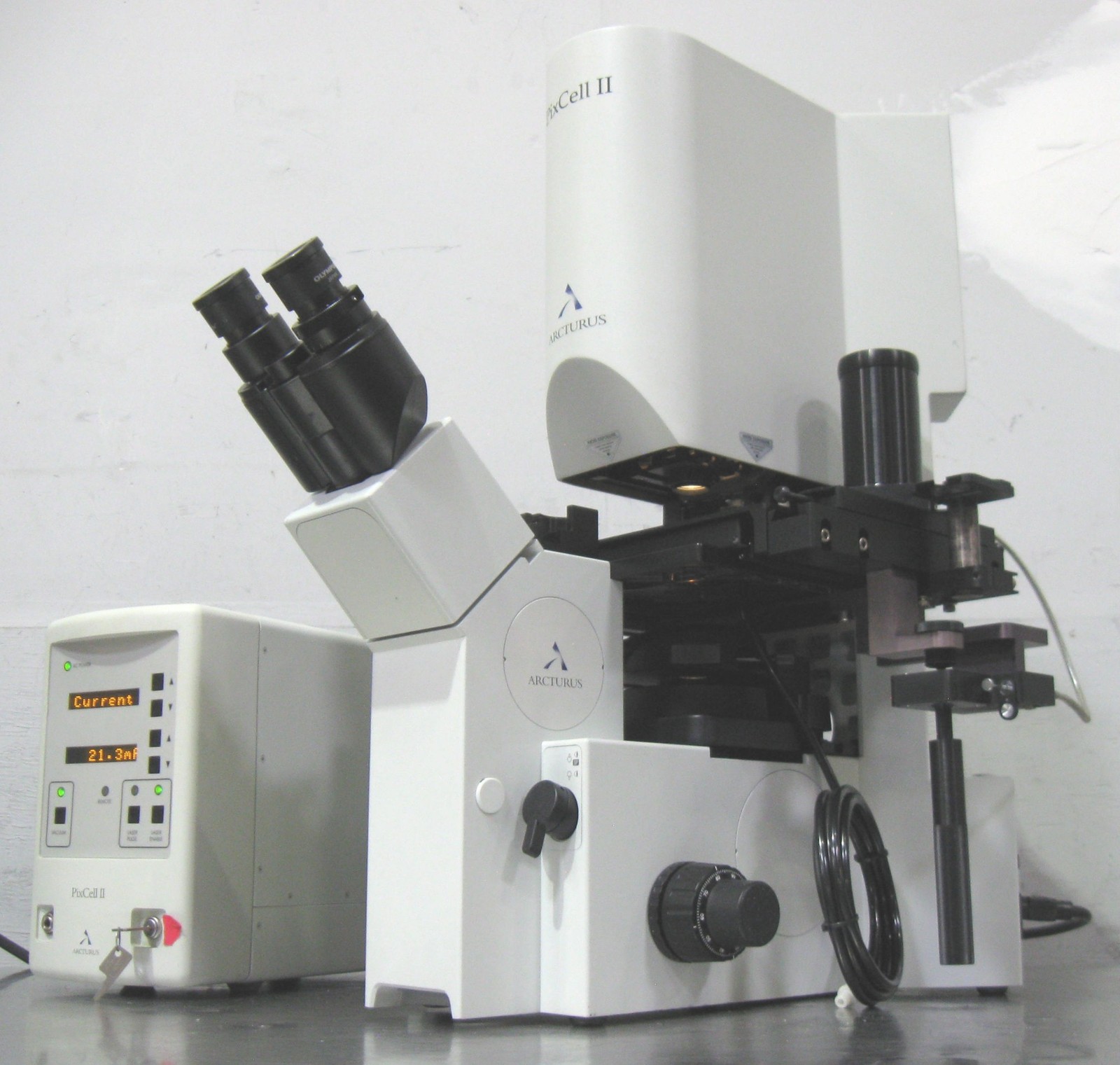 C200642 Arcturus PXL-200 PixCell II Instrument Laser Microscope w/ Controller