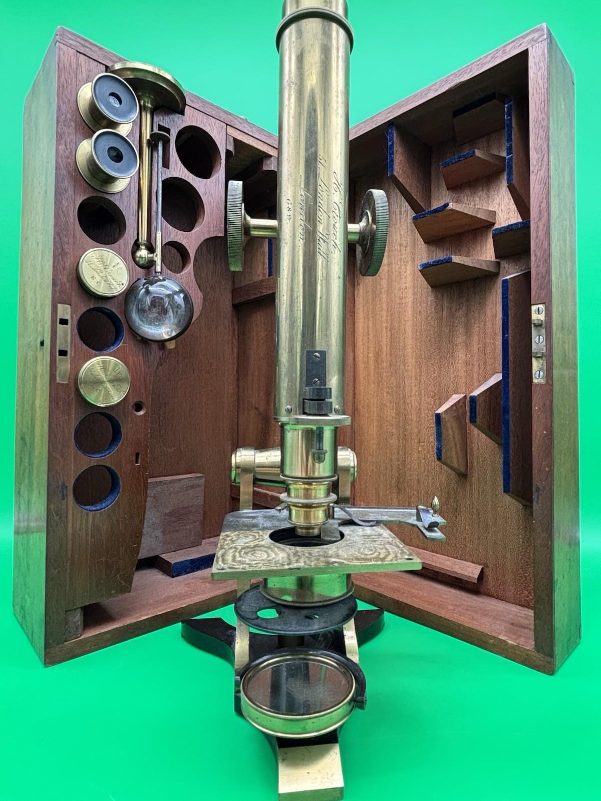 c.1871 H. Crouch London Antique Brass Microscope #689 Case Accessories