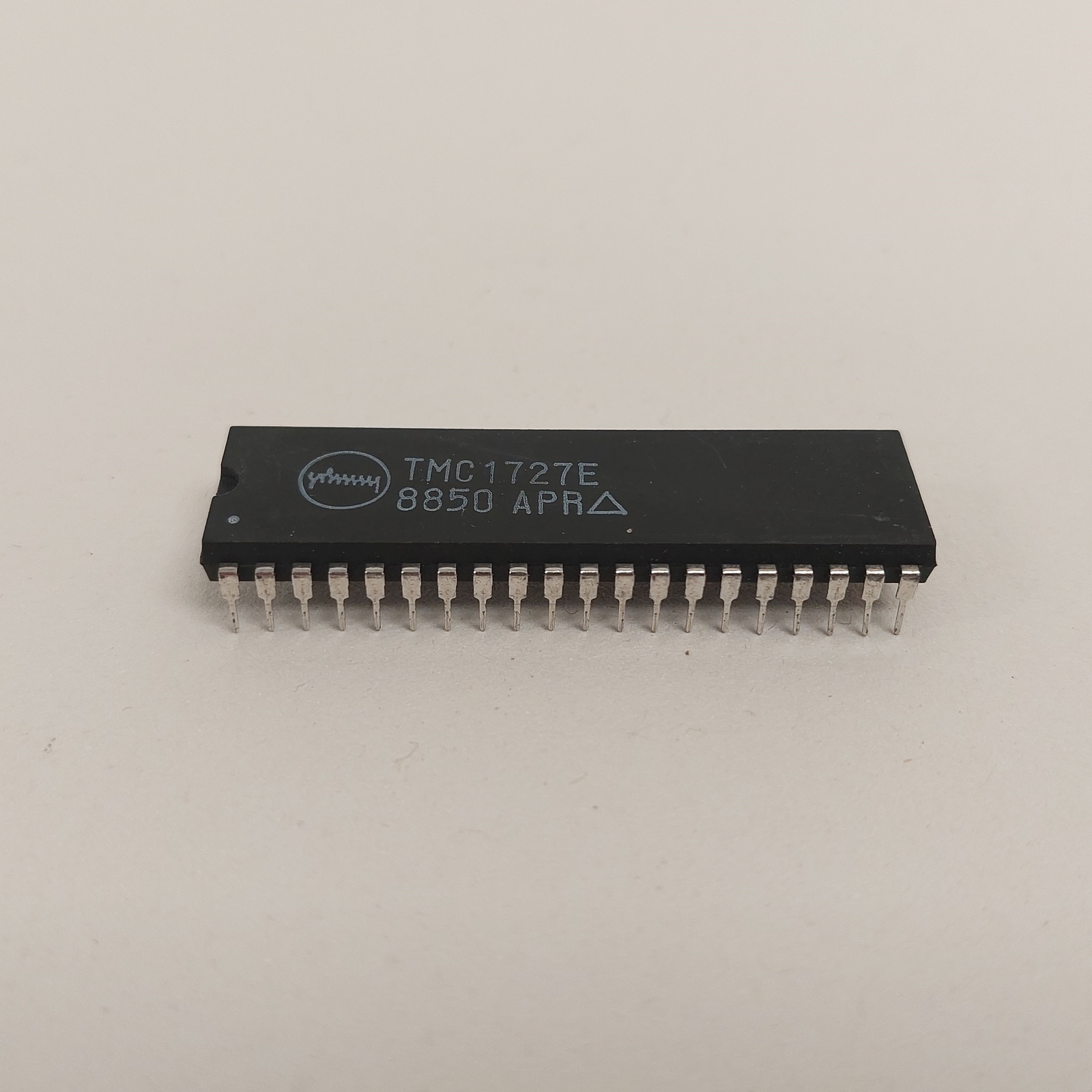 TMC1727E PLESSEY INTEGRATED CIRCUIT 40 PIN X1PC