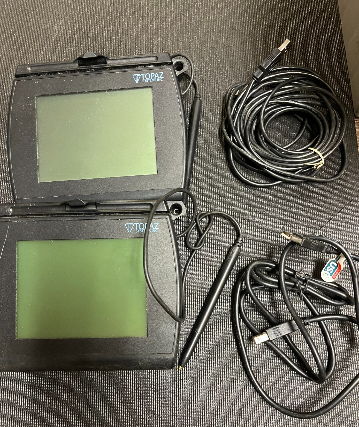 Topaz Systems T-LBK766SE-BHSB-R SignatureGem LCD 4x5 Signature Pads Lot of 2