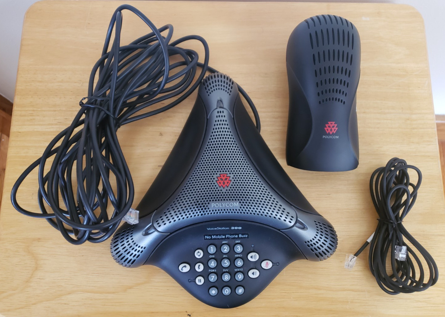 POLYCOM Voicestation 300 CONFERENCE PHONE Mint Condition, Instructions and Box