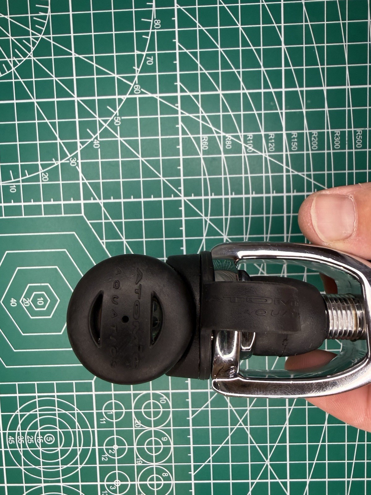 Atomic Aquatics B2 First Stage Scuba Diving Regulator- Yoke