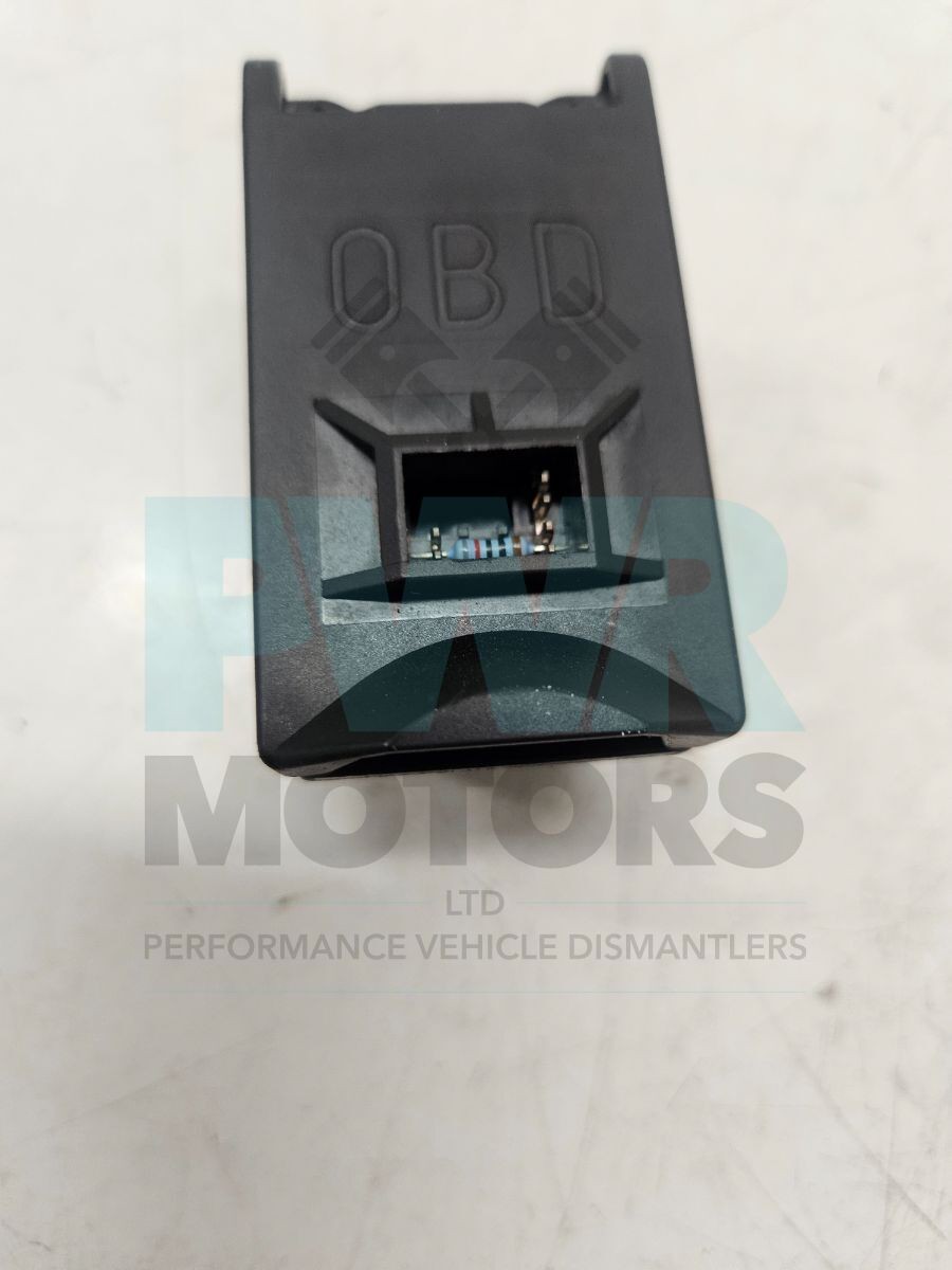 BMW X5 E53 OBD Plug Socket 8408030