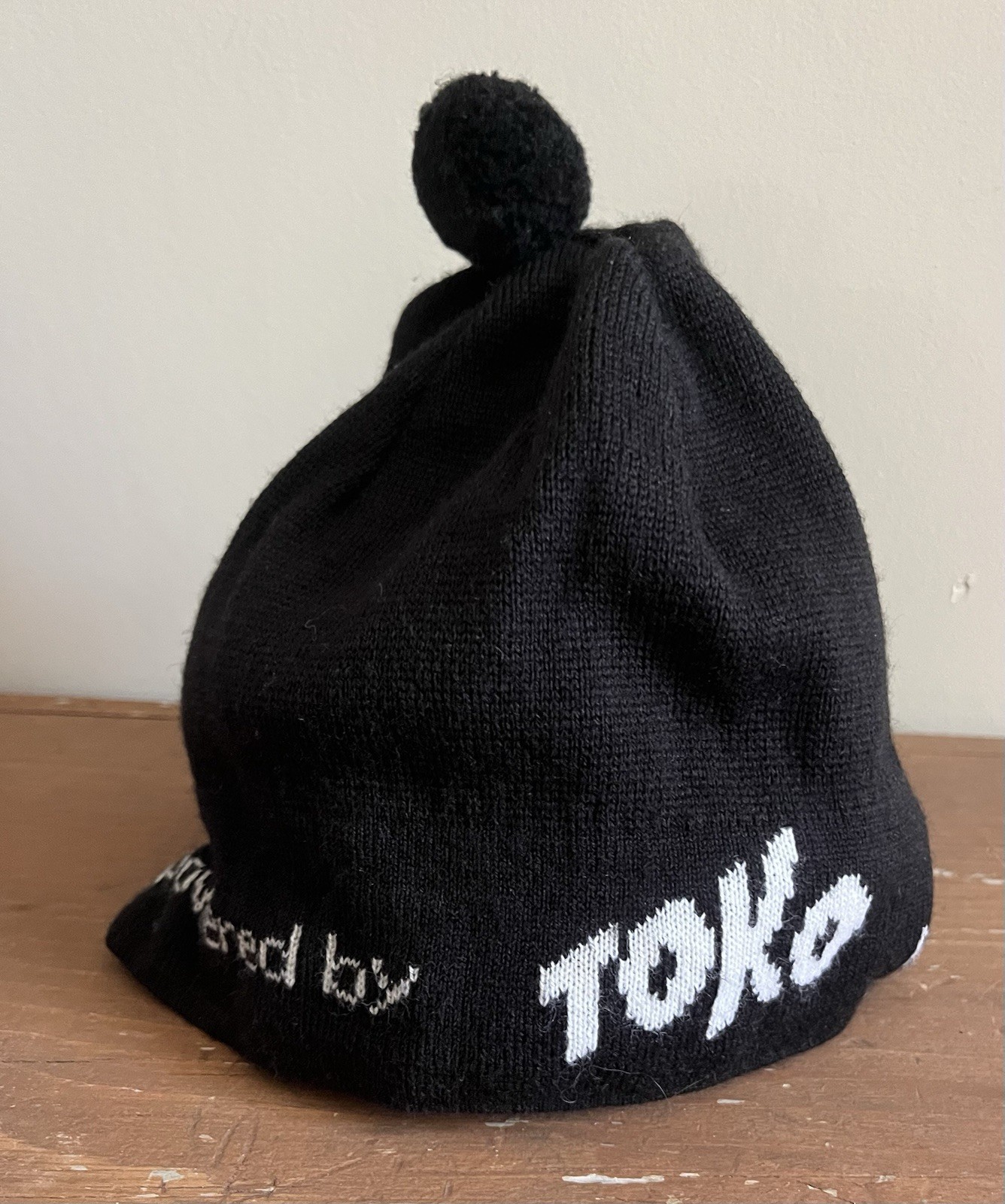 Toko USA Winter Knit Beanie Hat Pom Pom Vintage 1990s Black Skiing Snowboarding